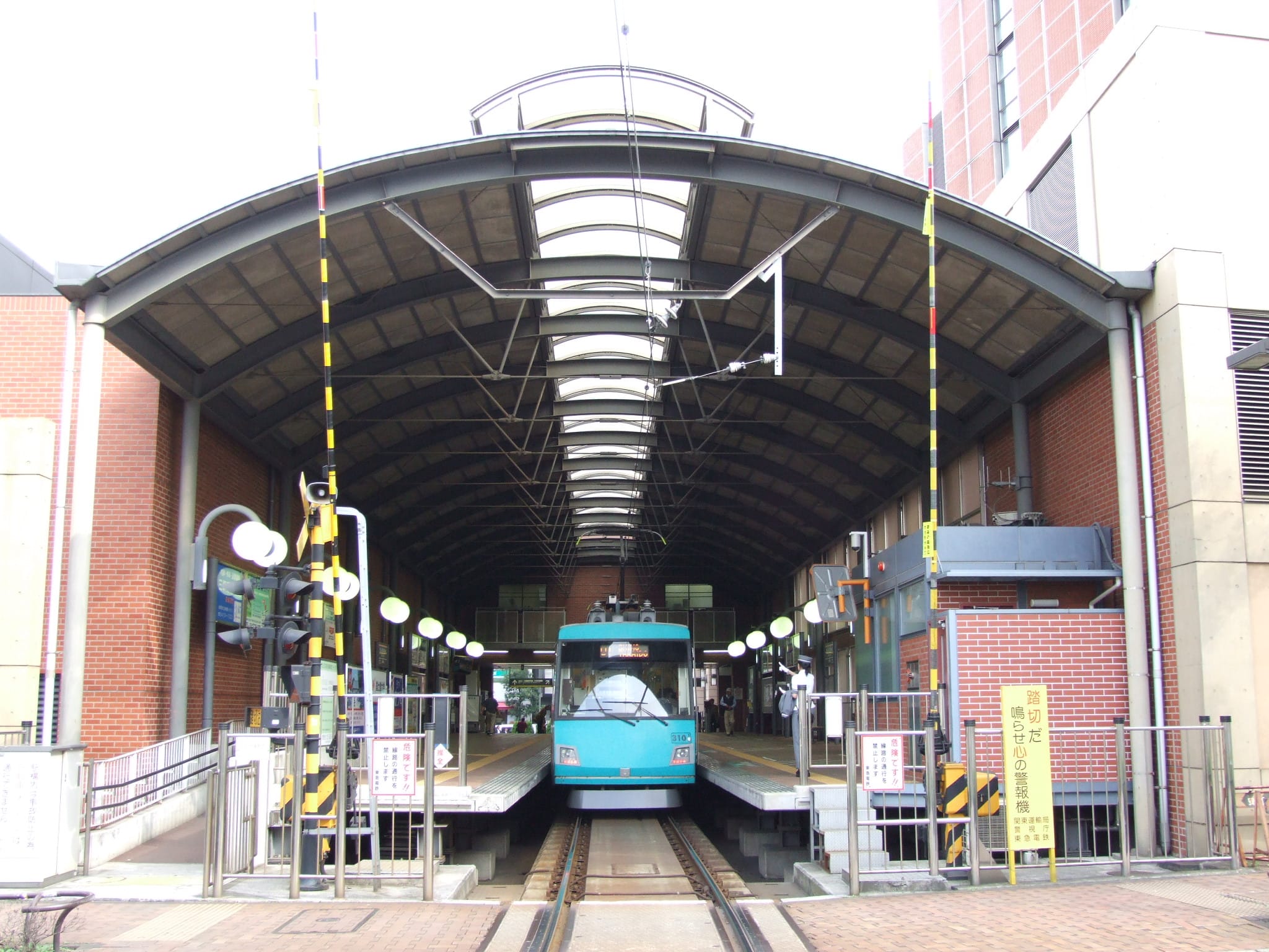 三軒茶屋駅に住むという選択。便利さだけでは終わらない、街の熱量まで手に入る暮らし