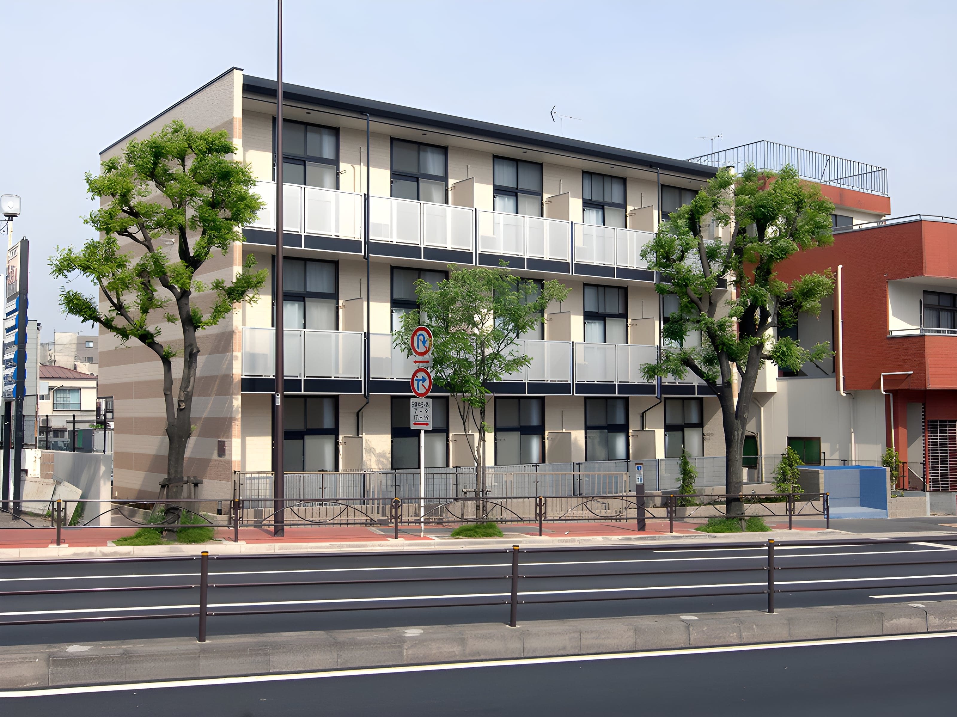 レオパレス多摩川 204