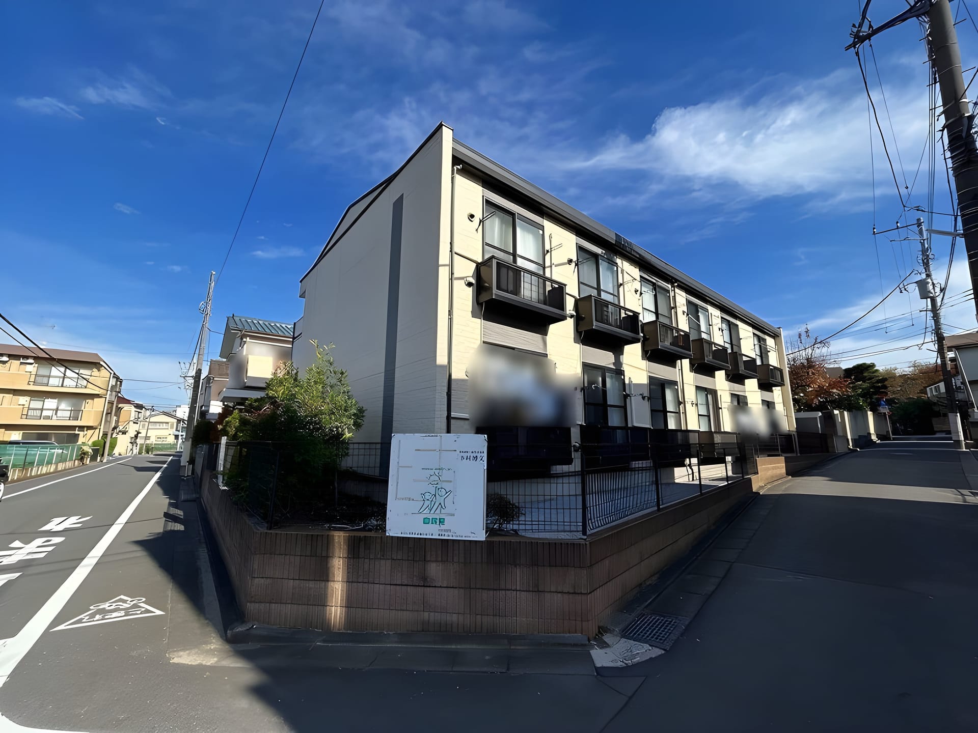 レオパレスルミエール西台 105