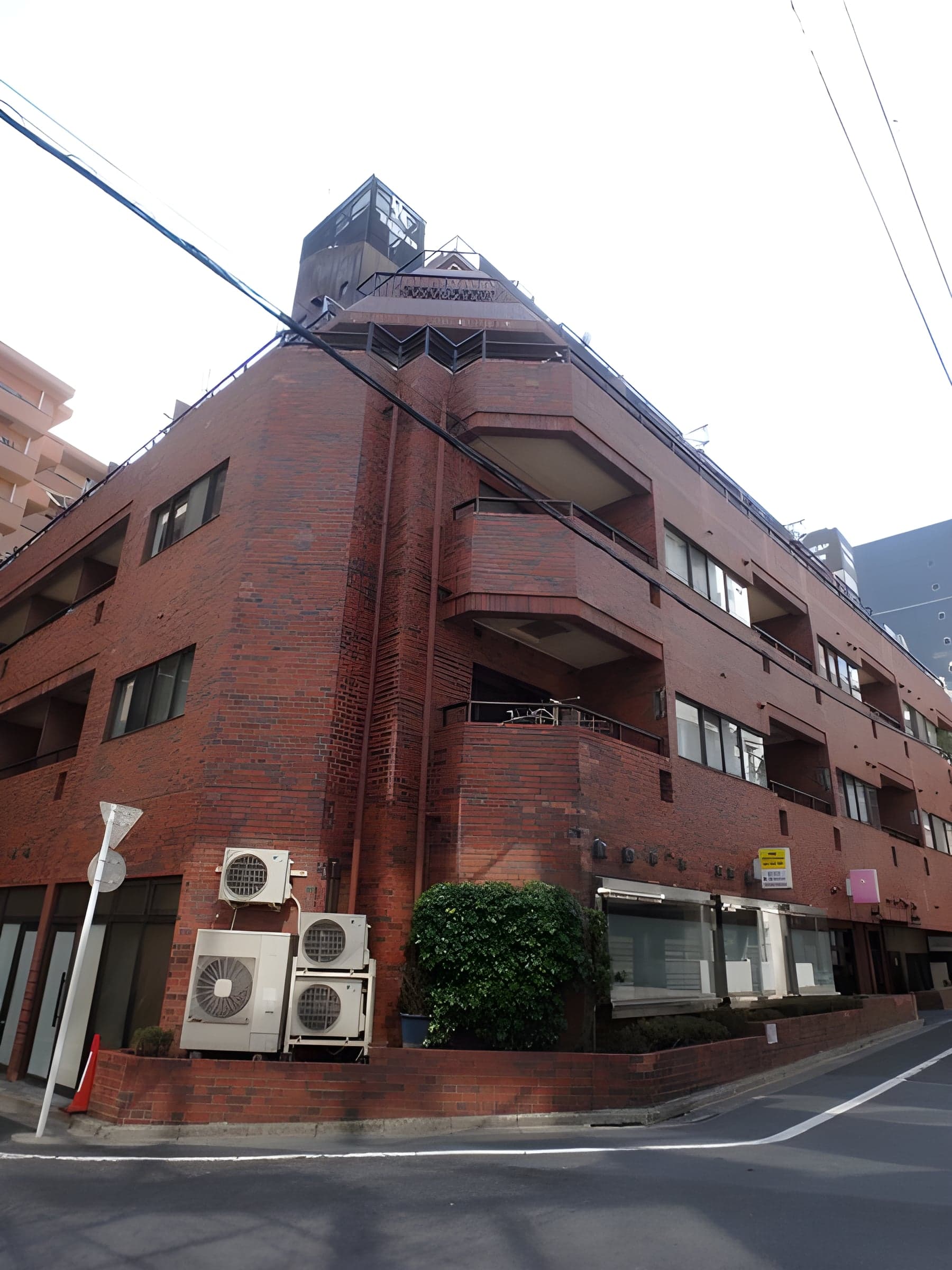 ロイヤルハイツ新宿御苑 402