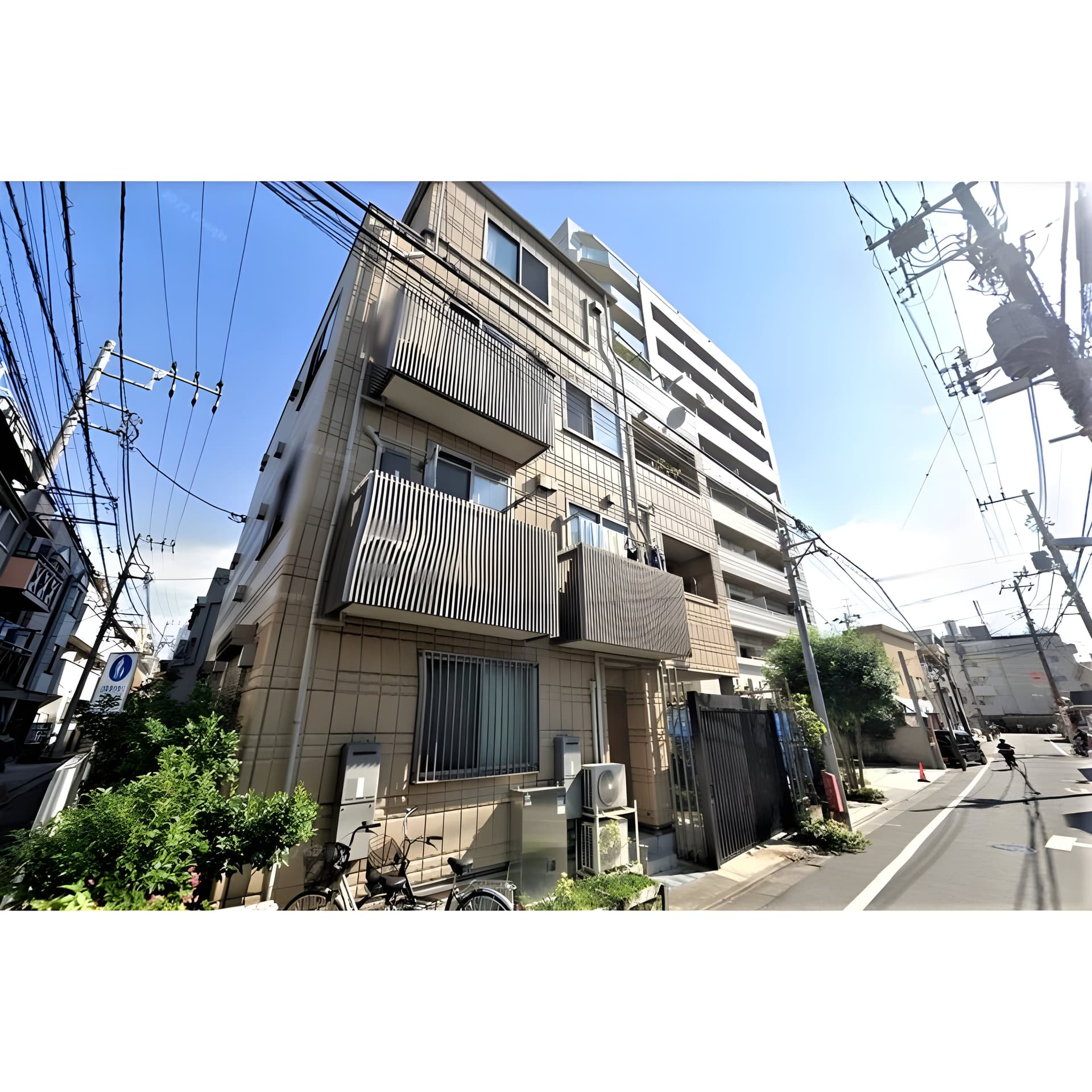 ノアメゾン 303
