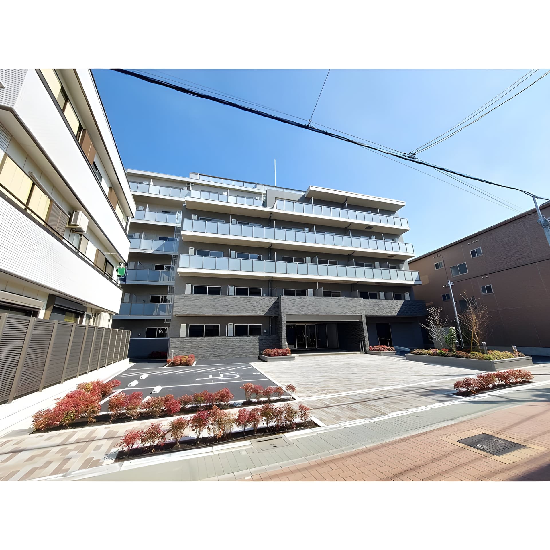 アルファコート西新井 402