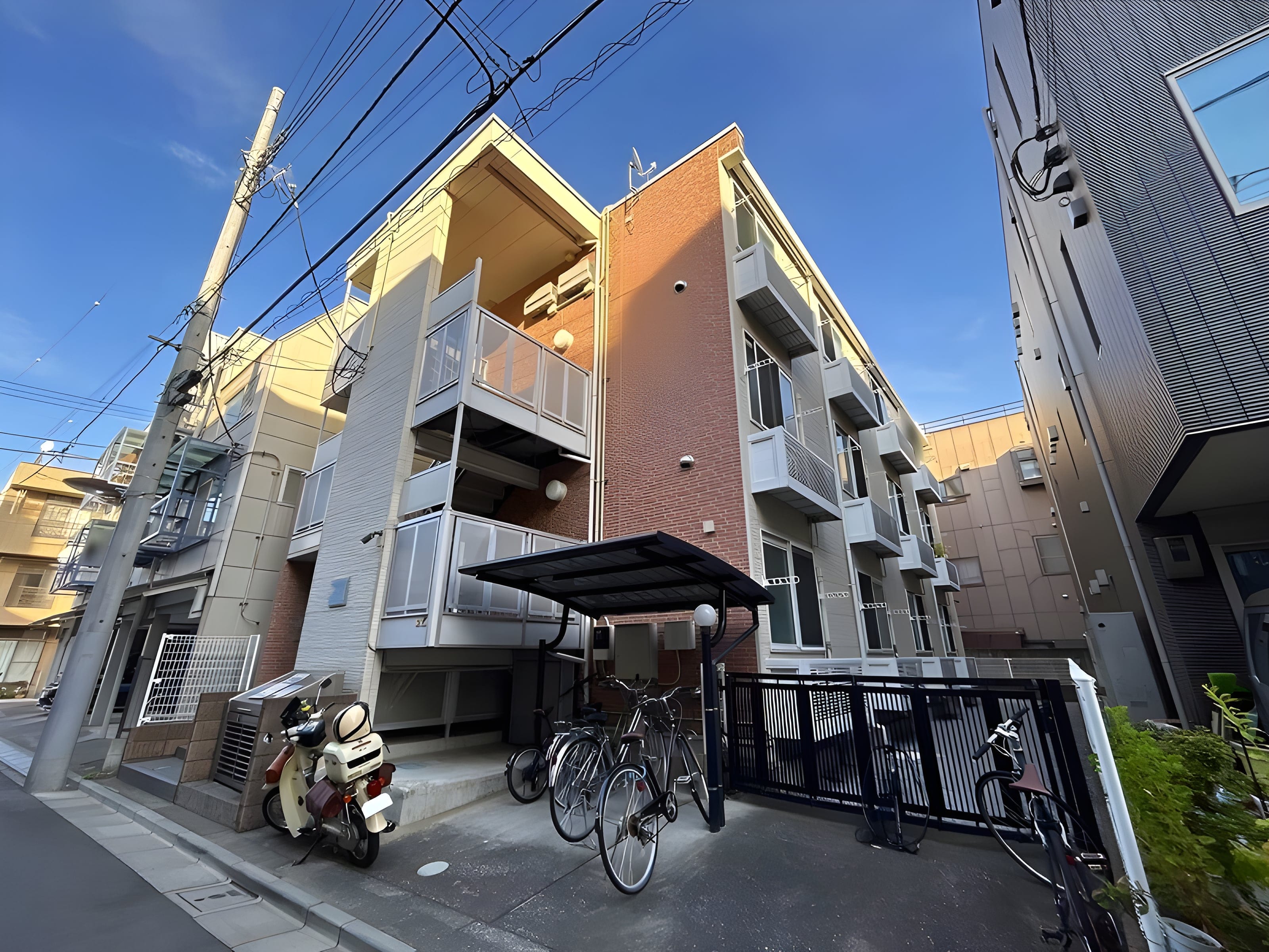 レオパレスメゾン錦 104