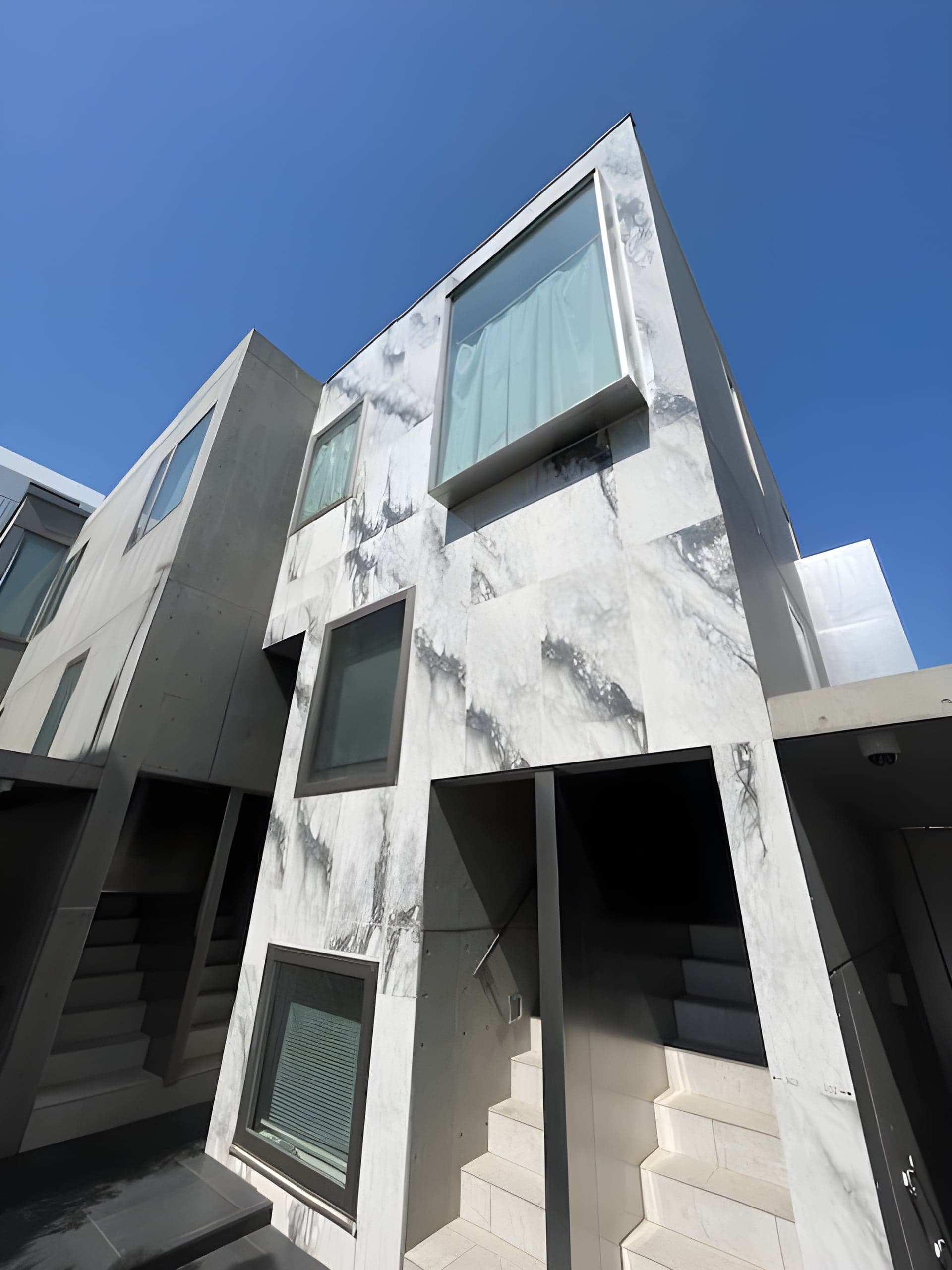 ルクール市ヶ谷払方町(旧ARK HOUSE 市ヶ谷払方町) 201A