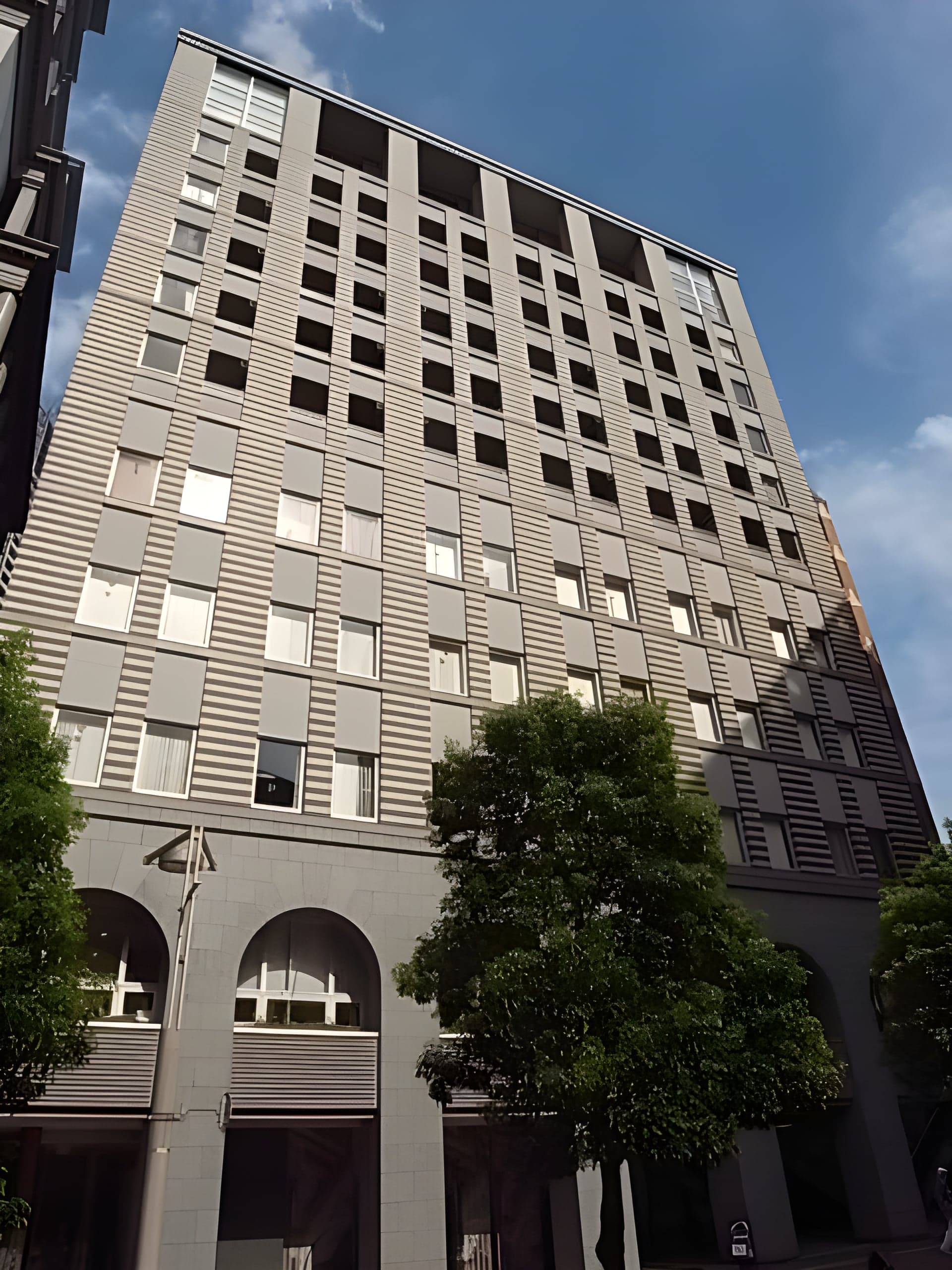 グラディート汐留ロッソ 0606