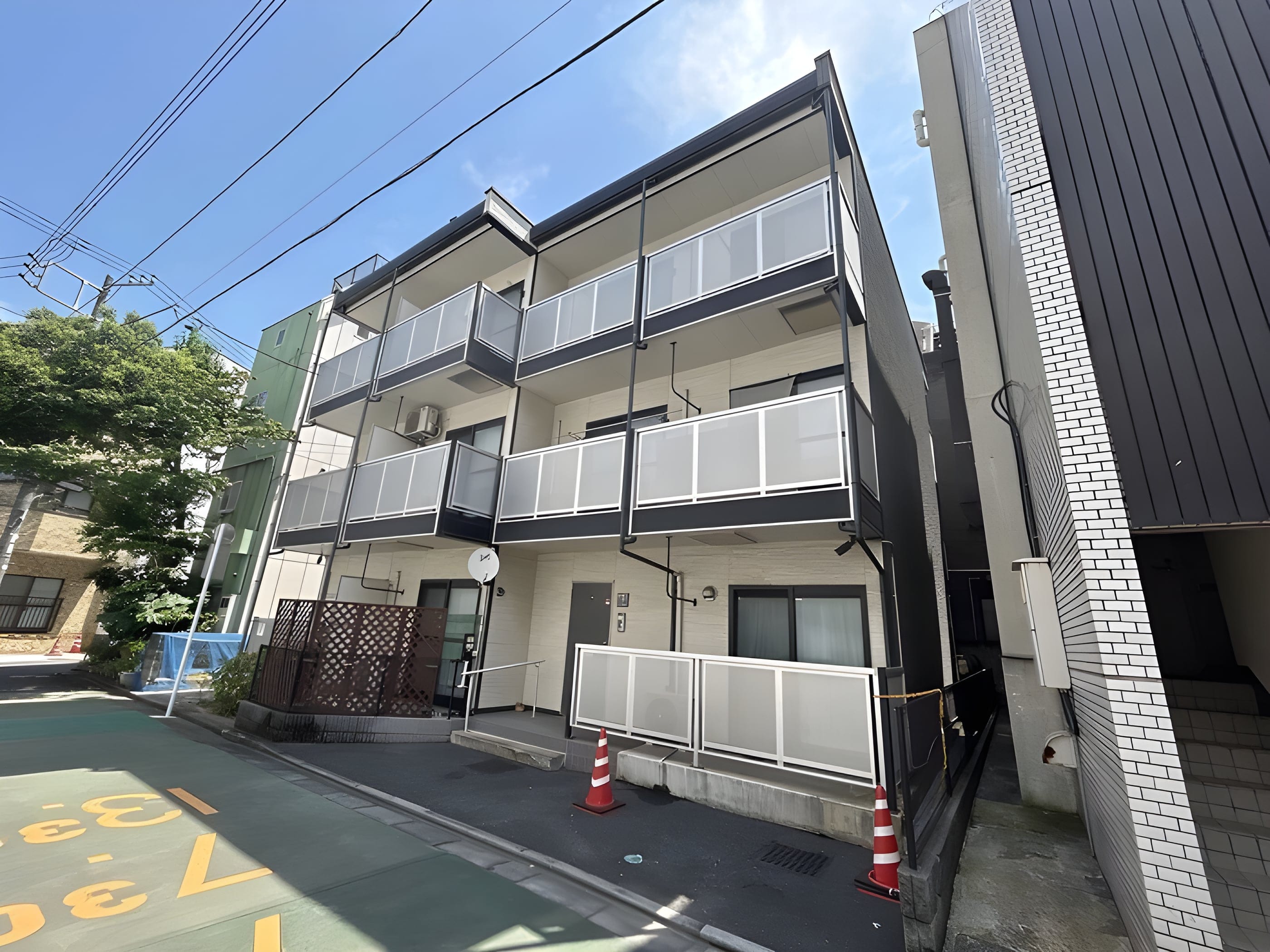 レオパレス三ヶ田 101