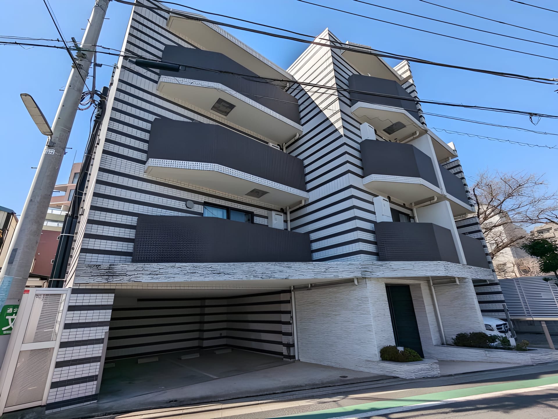 プレミアムキューブ三宿 402