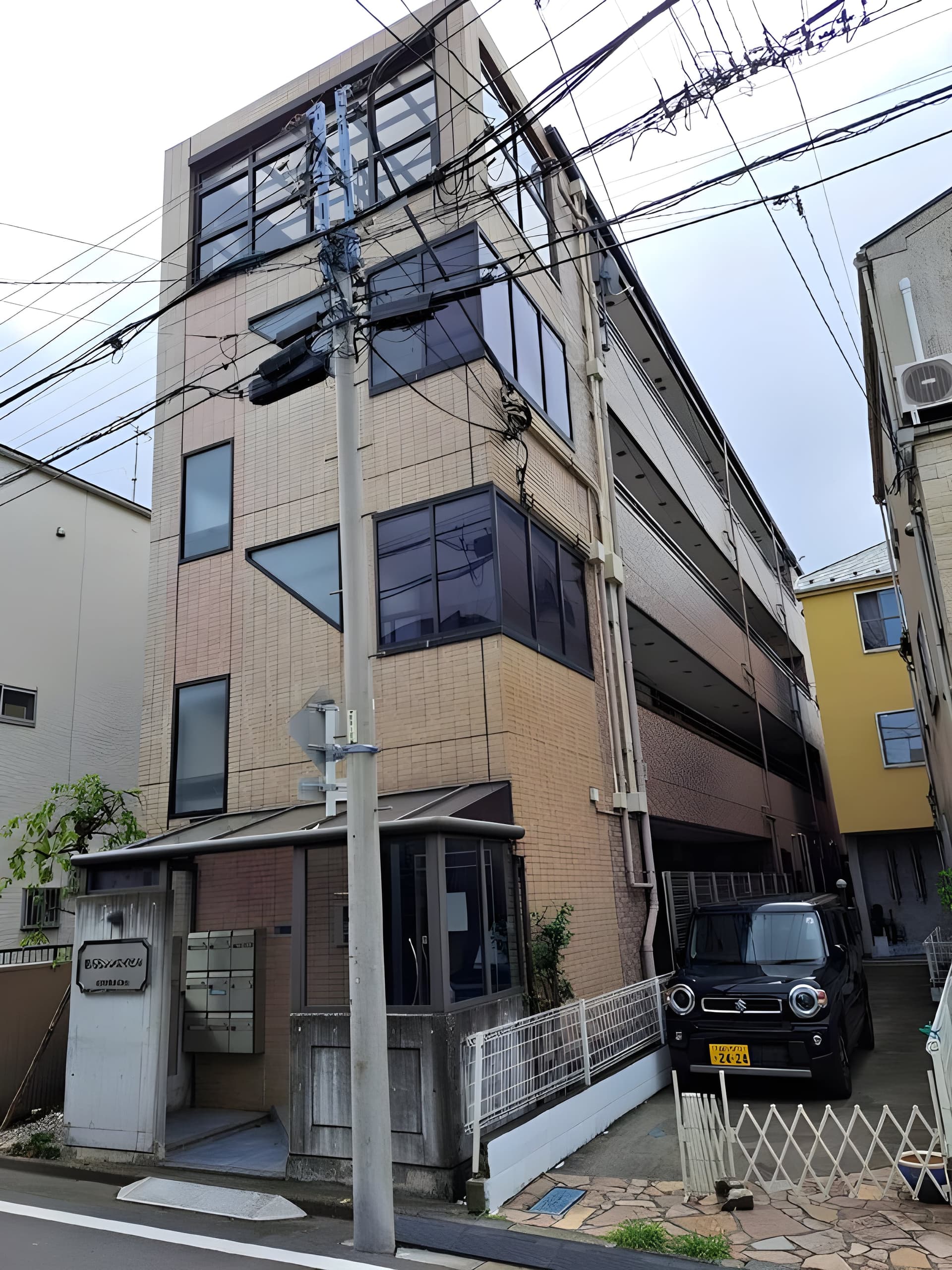 第56シンエイビル 202