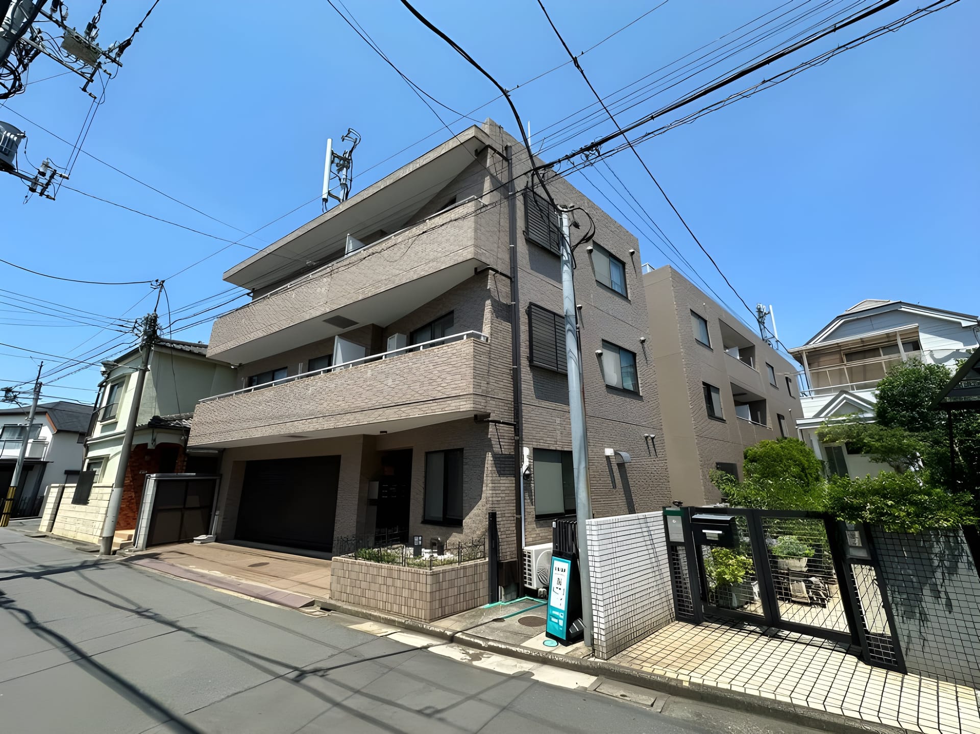 プラムコート沼袋 302