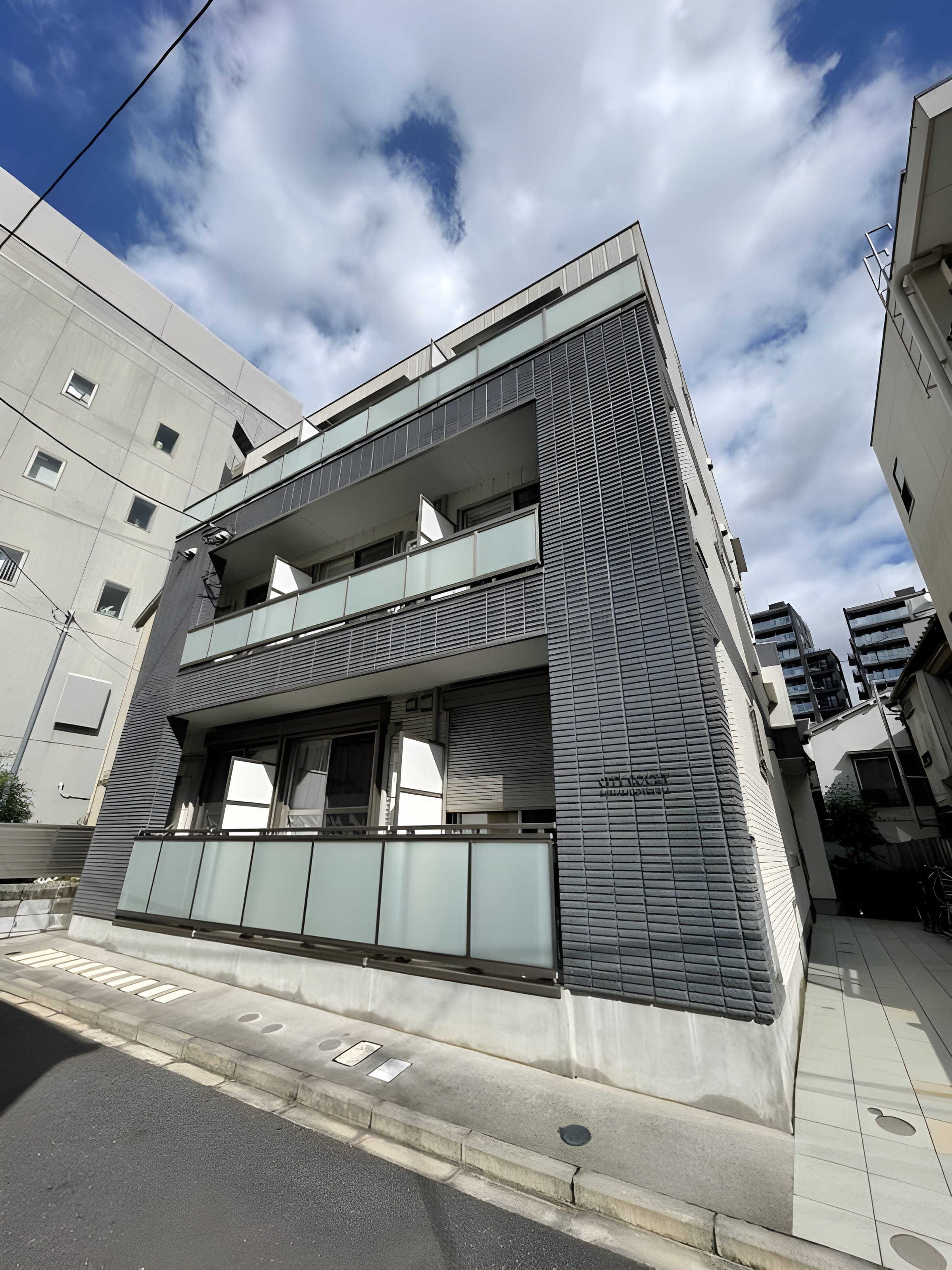 CITY COURT 南大塚 303