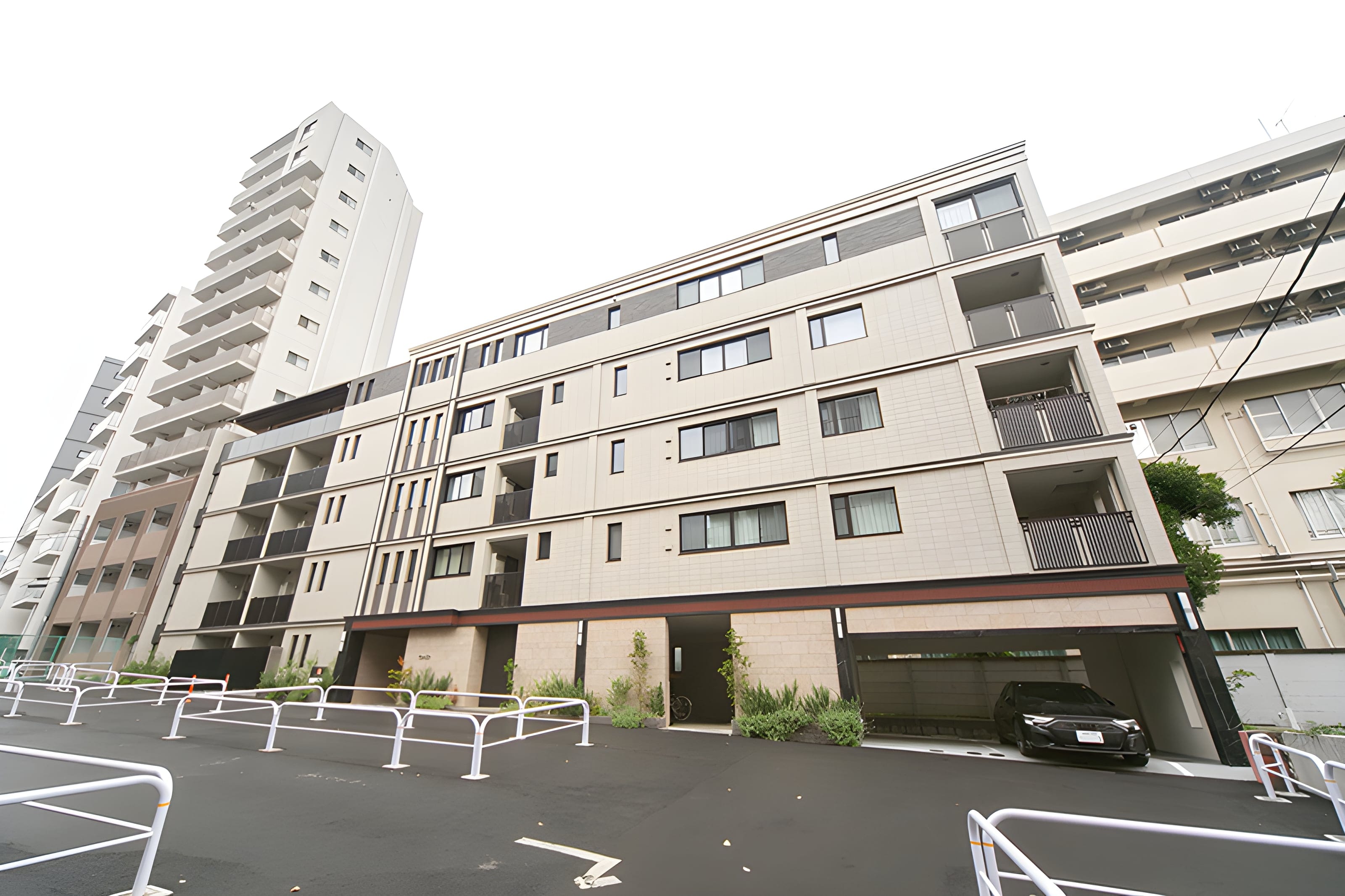 グランクリュ若松町 204