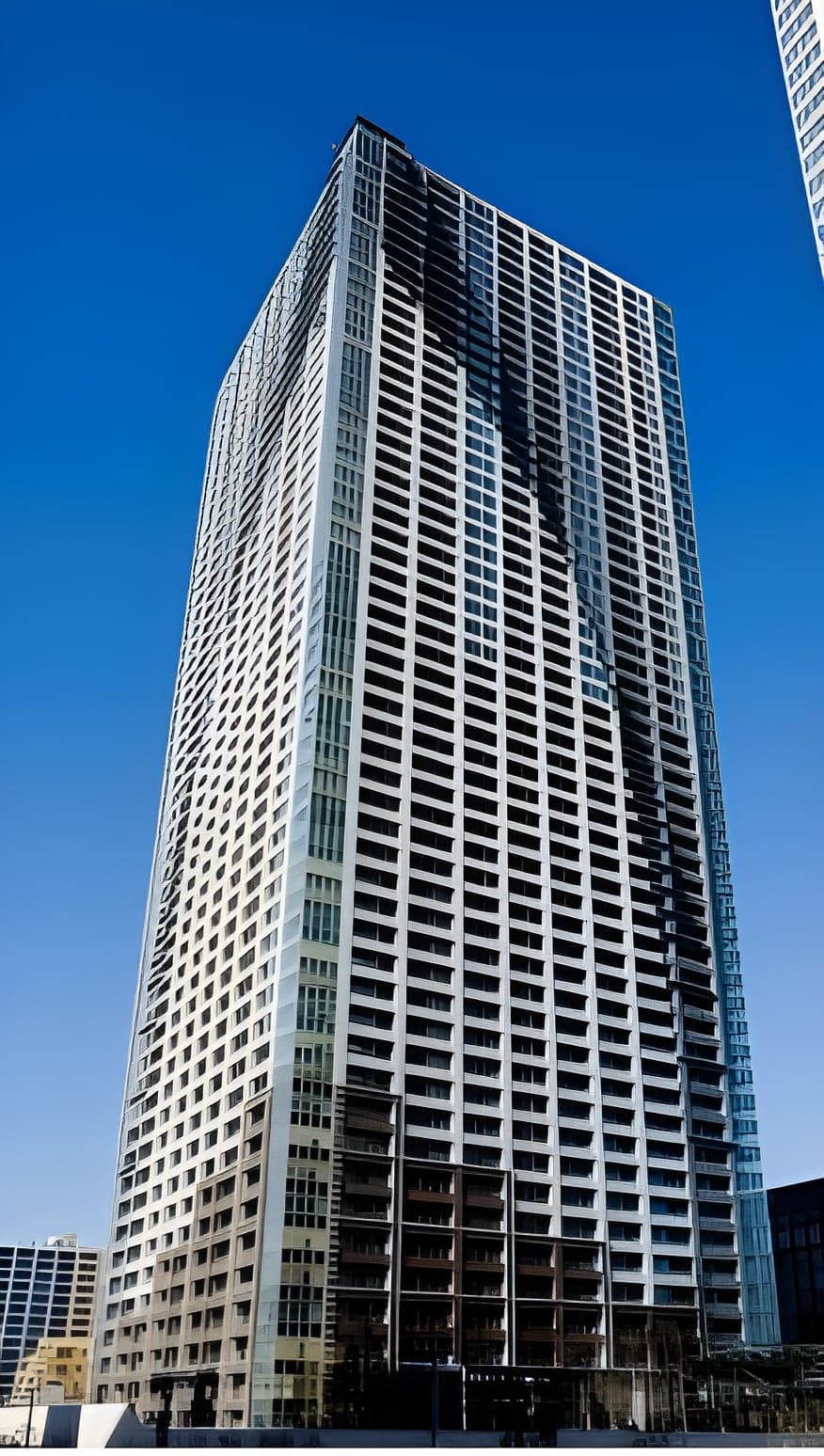 THE TOKYO TOWERS MIDTOWER 1720