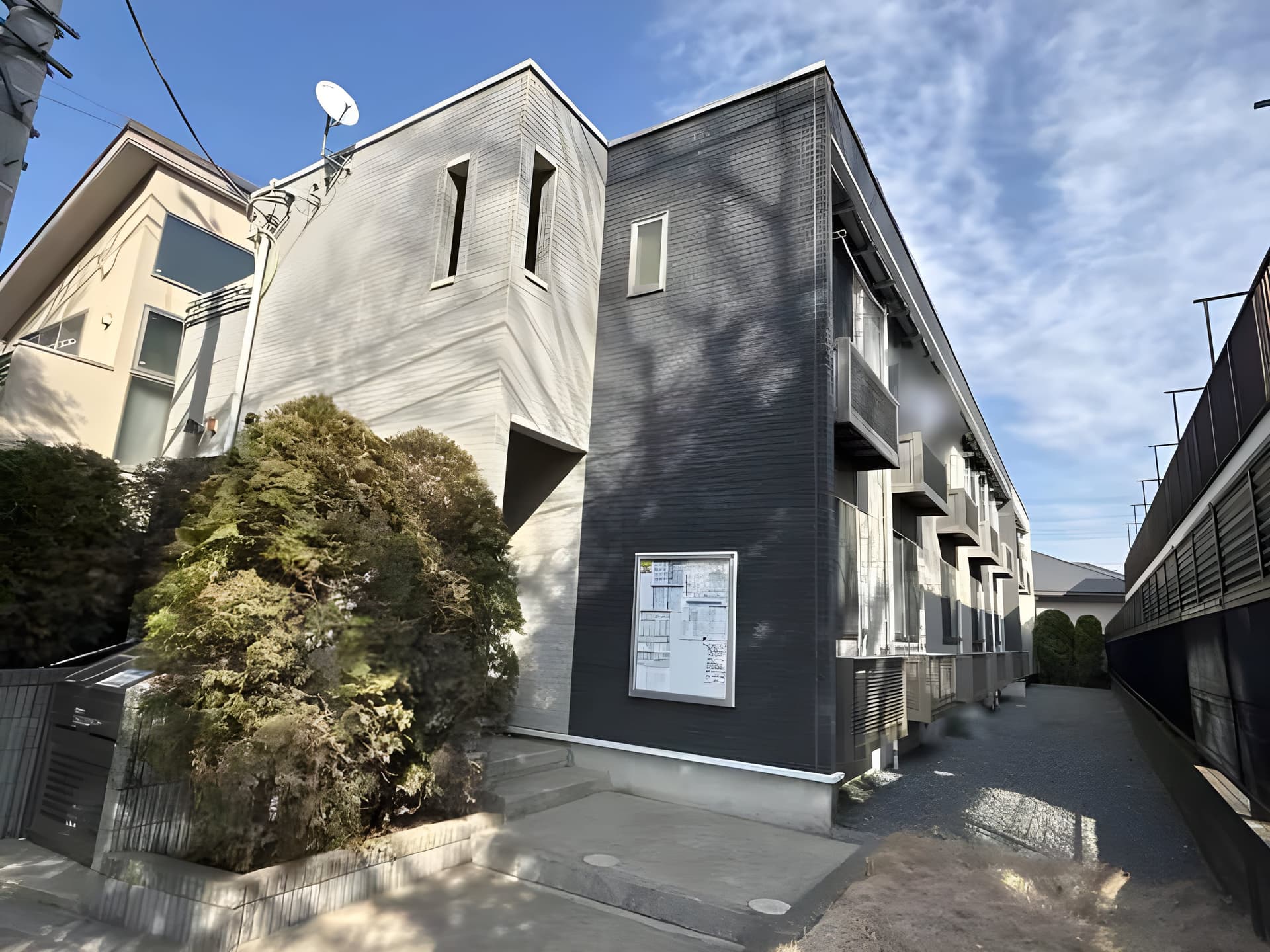 レオパレス羽根木 101