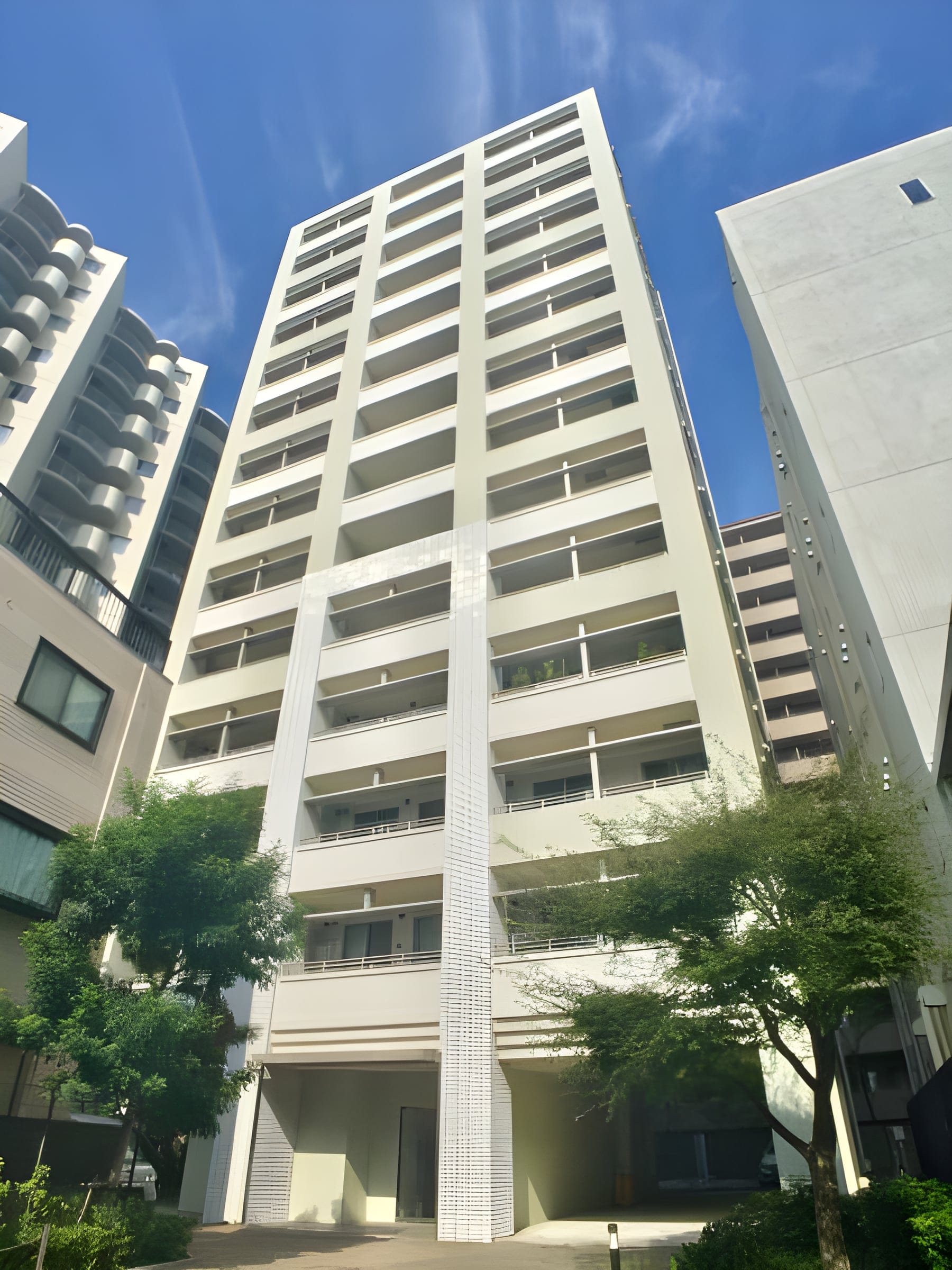 アパートメンツ三田 401