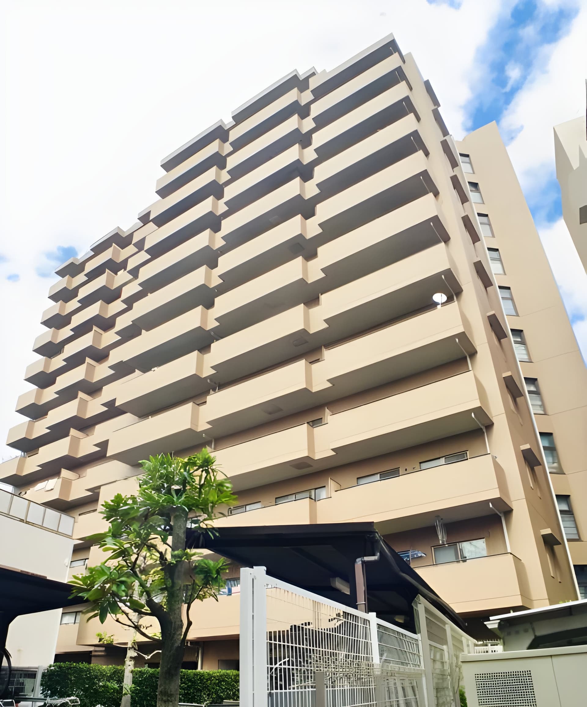 サンリヴァ隅田 303