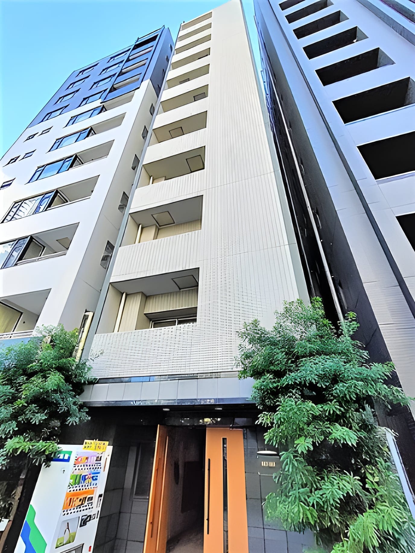 レヴィーナ東京八重洲通り 302