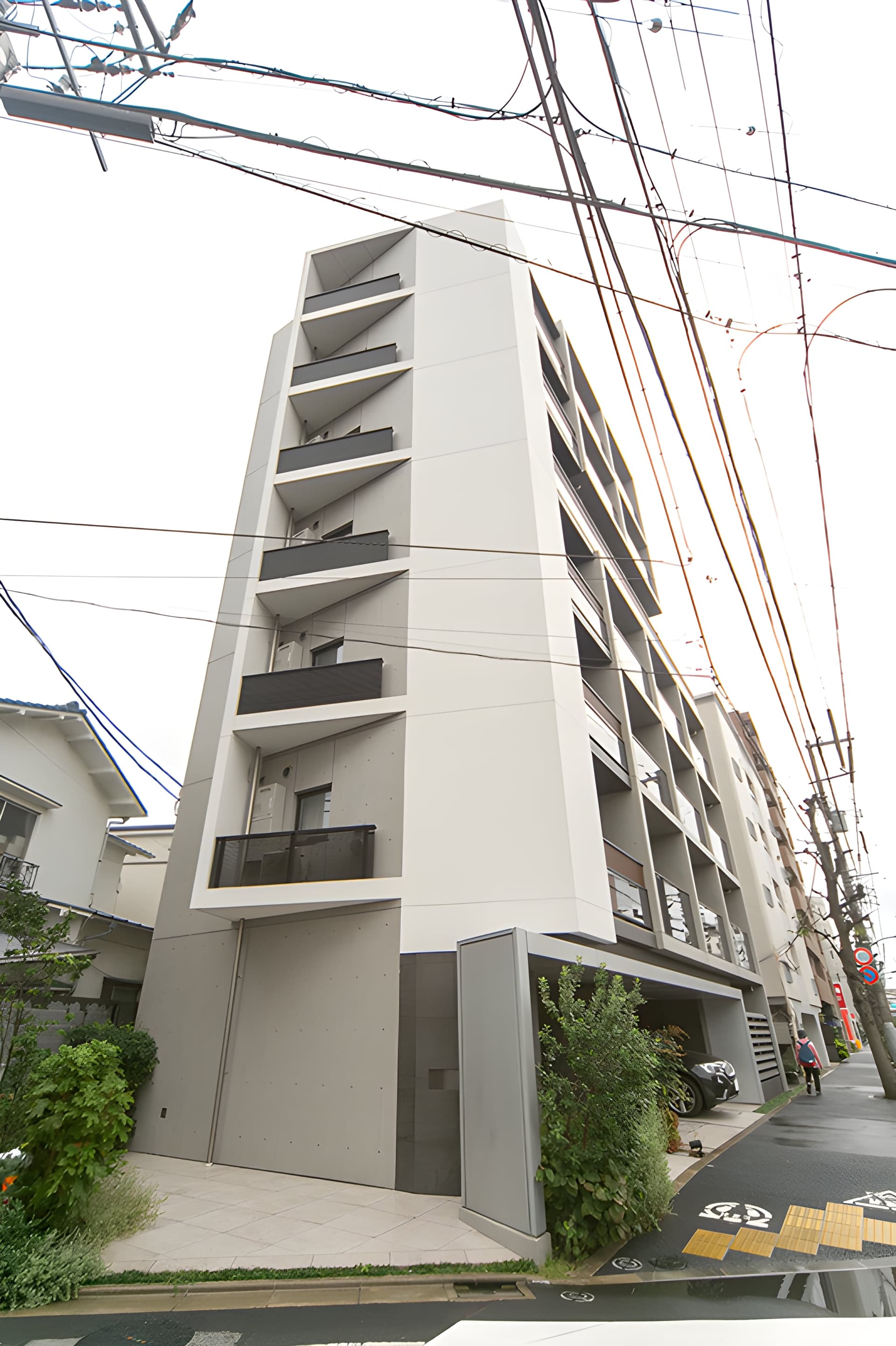 イプセ目黒中町 405