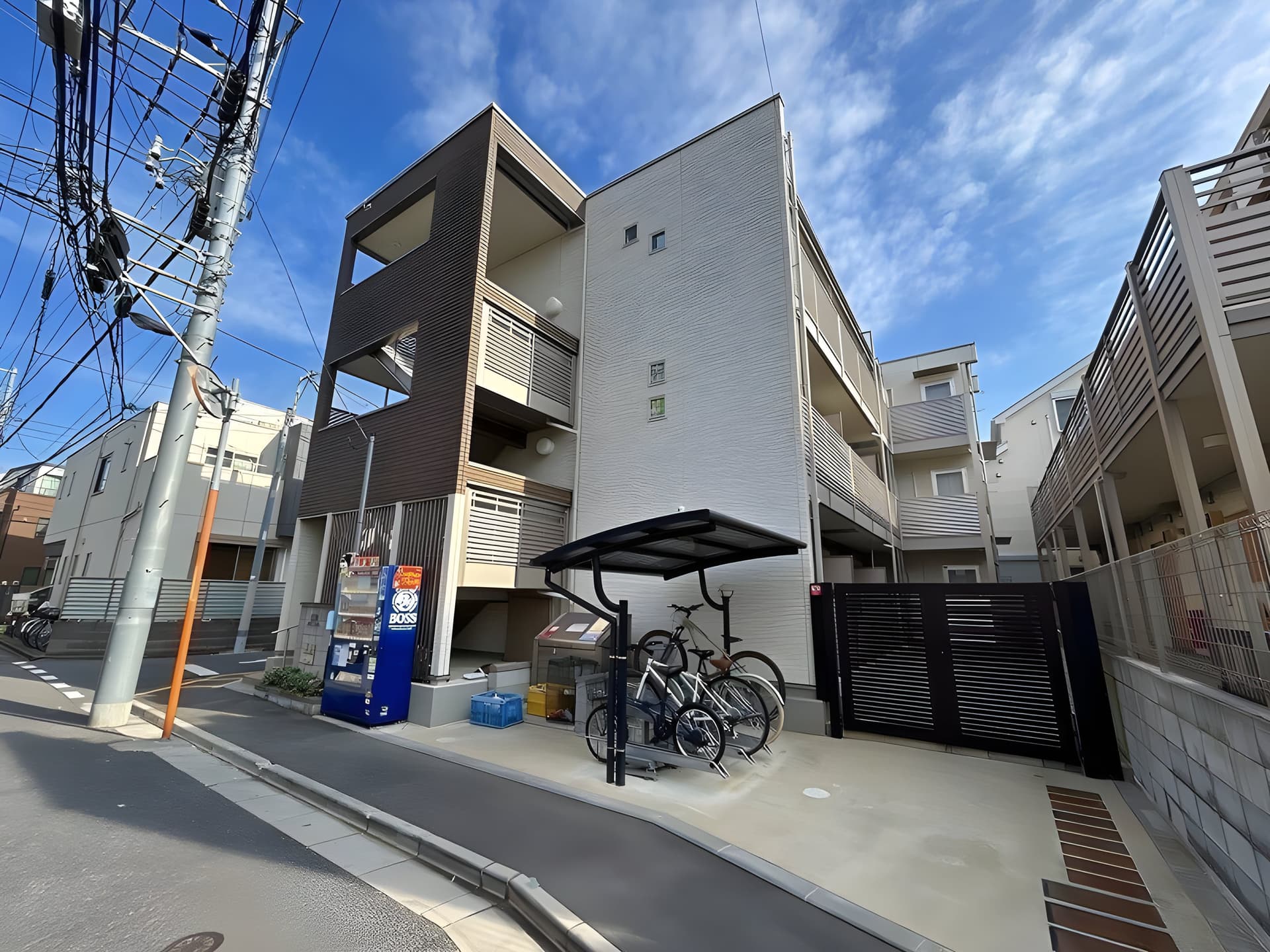 クレイノ葵芳 1号館 204