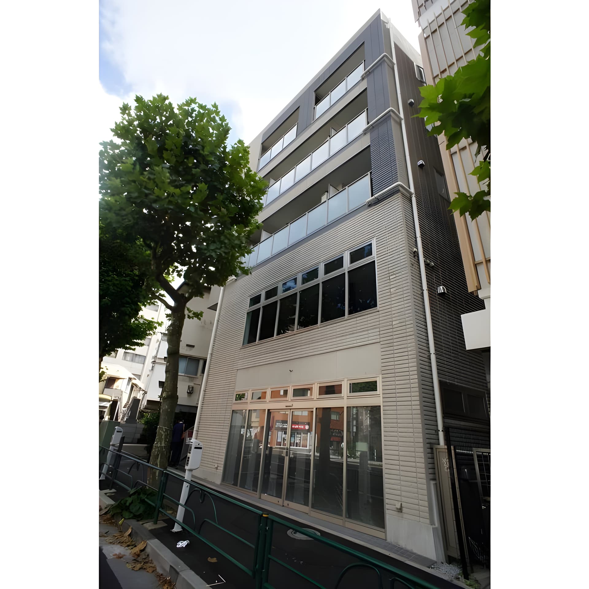 ピークサイドレジデンス早稲田 404