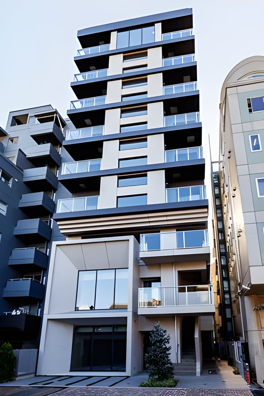 HIROO VILLAGE 502