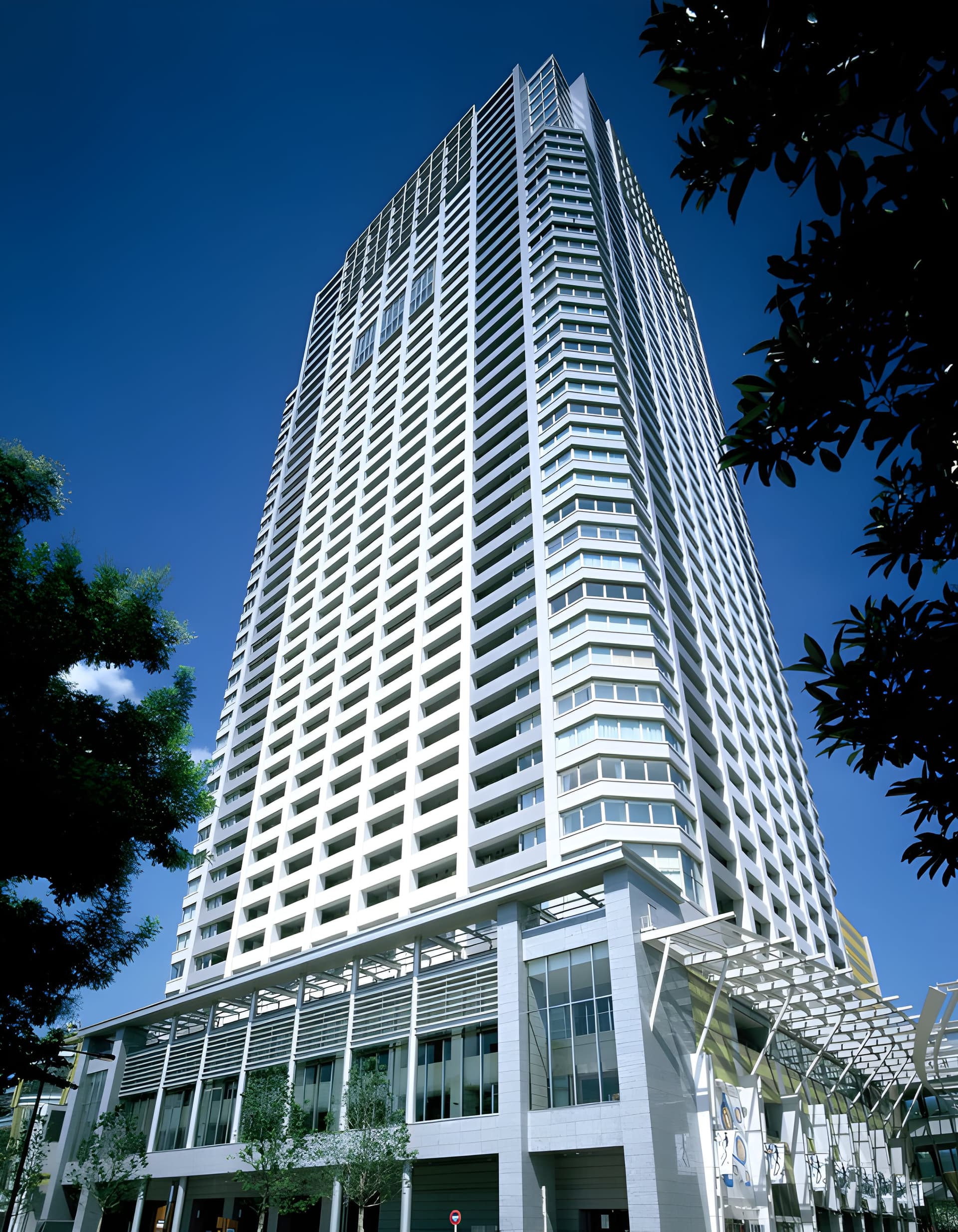 ブリリアタワー東京 601