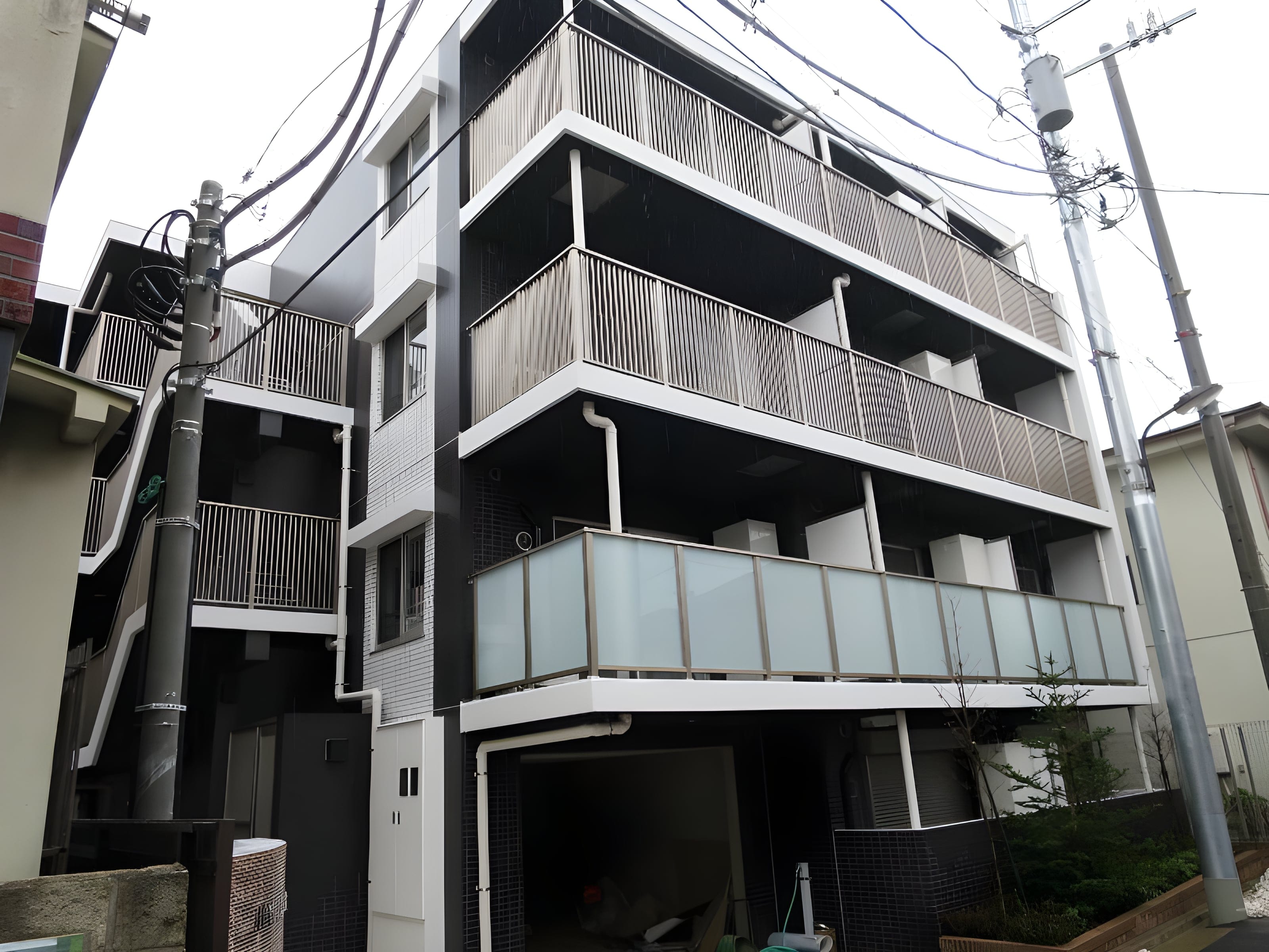 MAXIV池袋 405