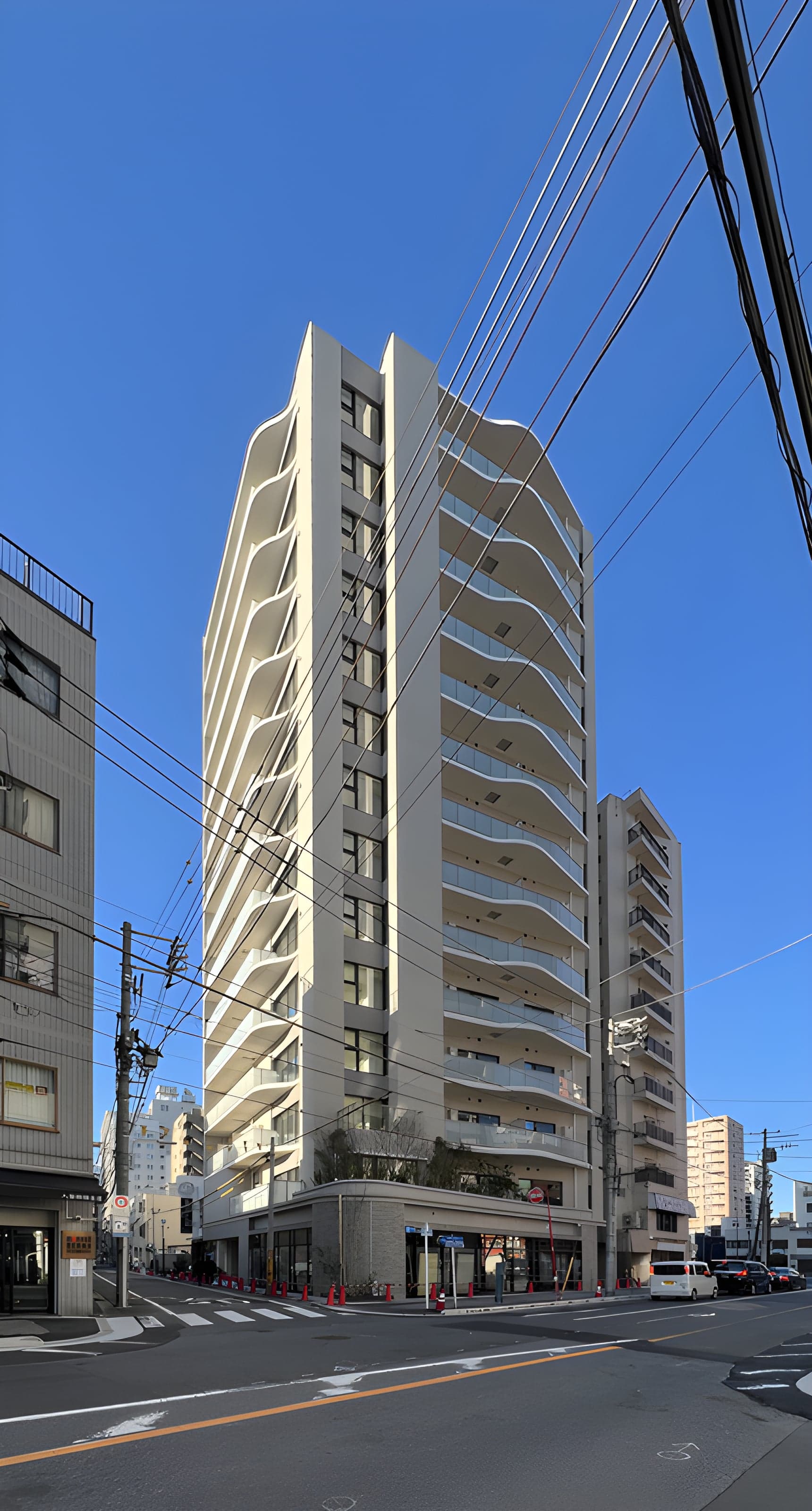 プライムメゾン入谷 1005