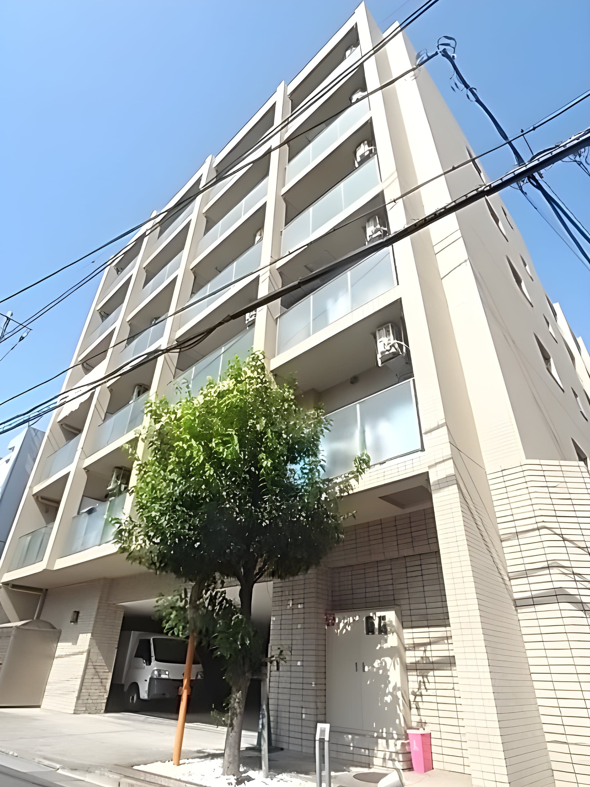 アバンセ 303
