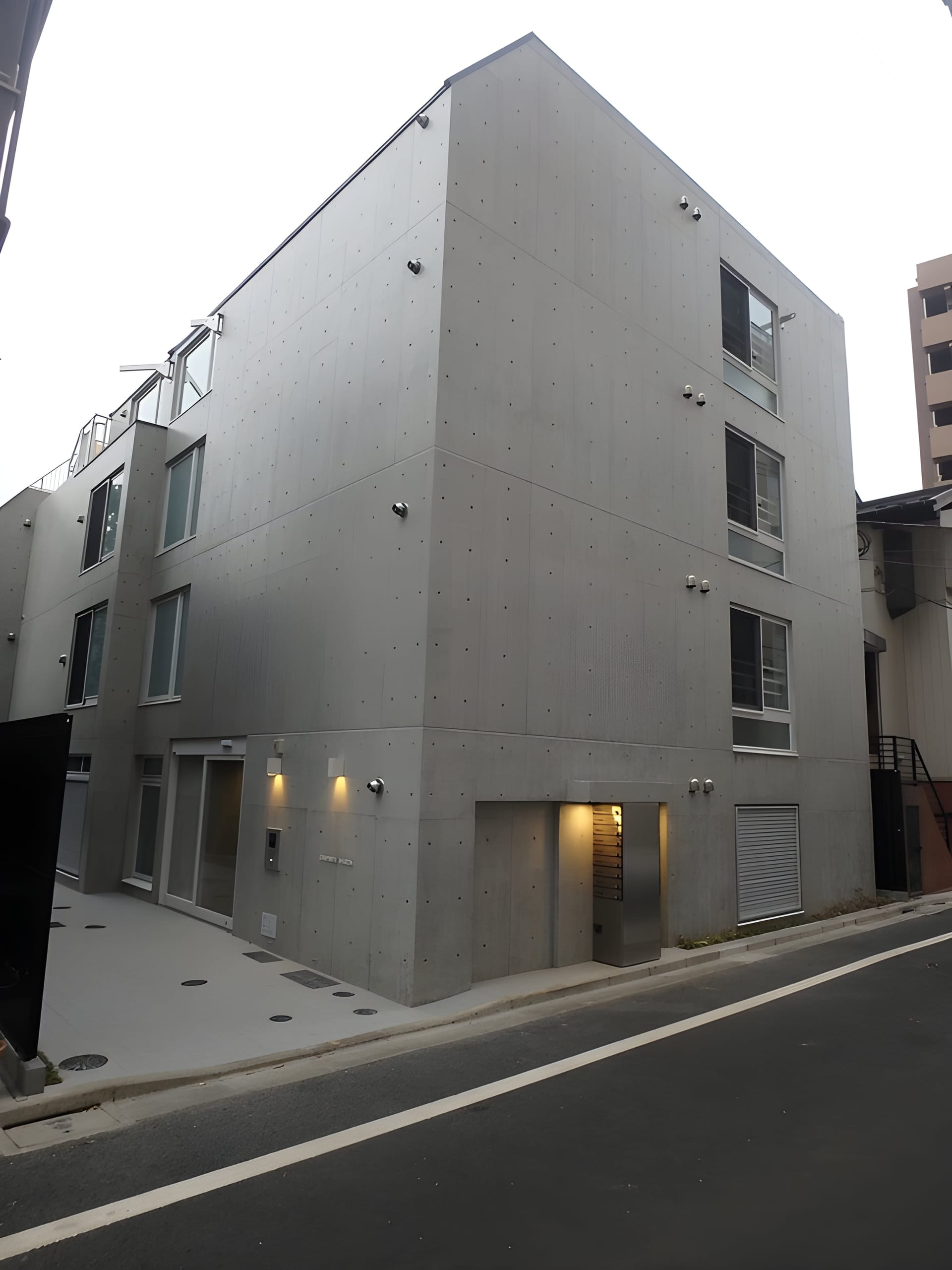 コンポジット早稲田 0102