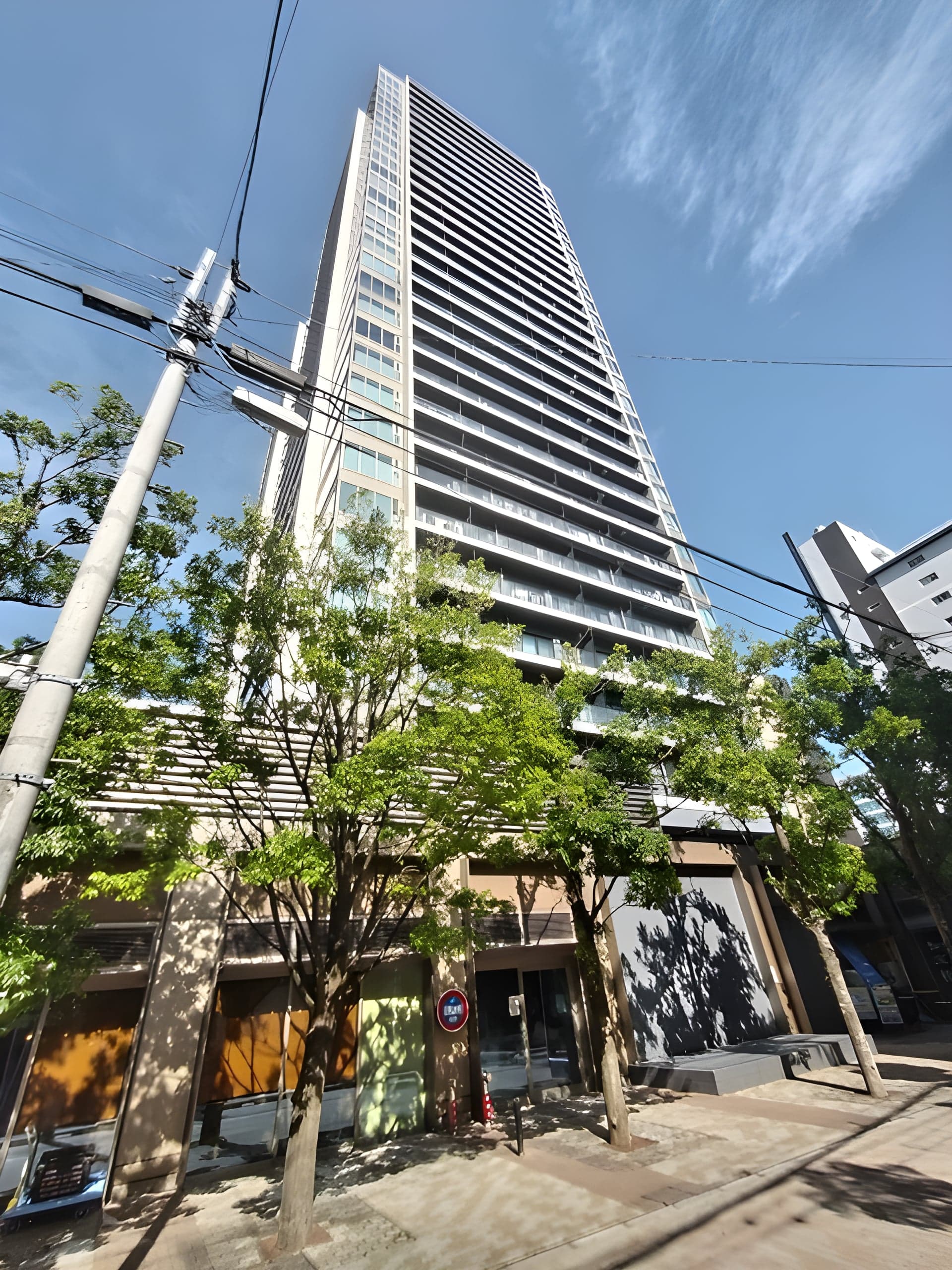 MID TOWER GRAND 1614