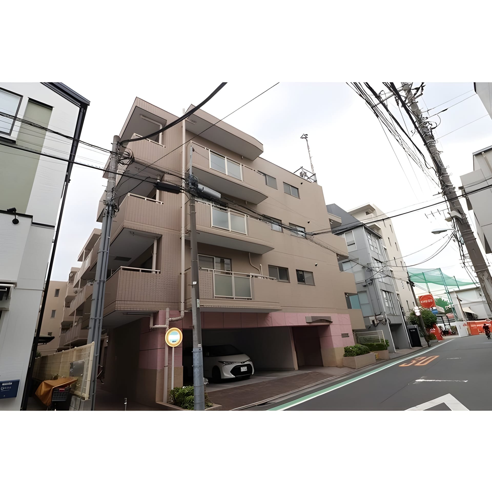 サント・コア目黒 405