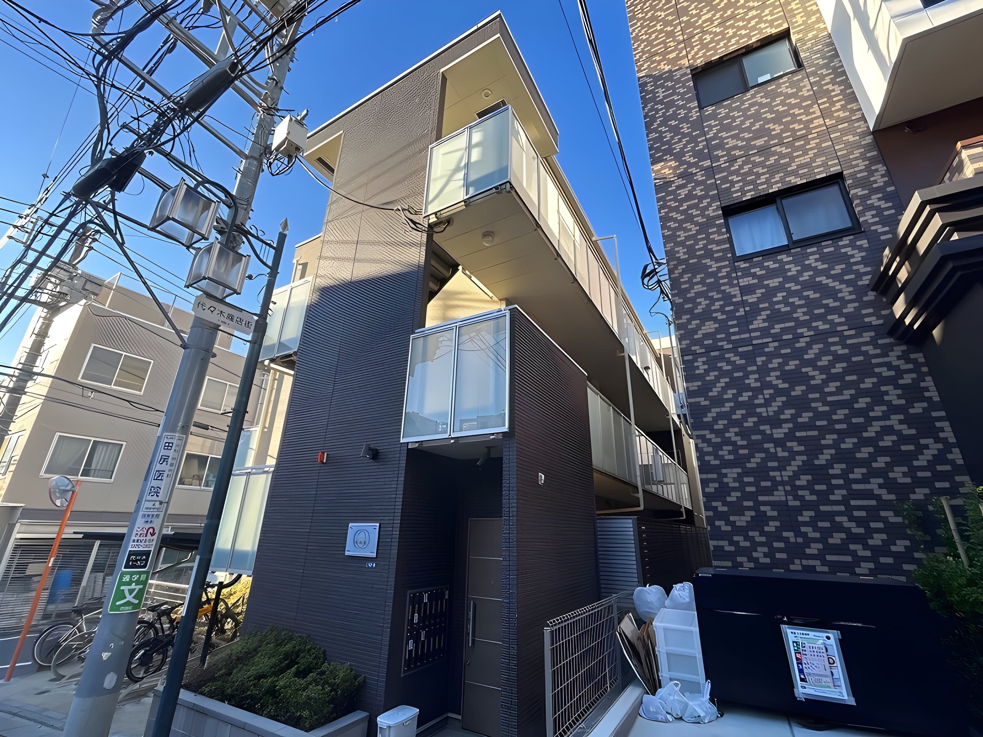 レオネクスト南新宿 203