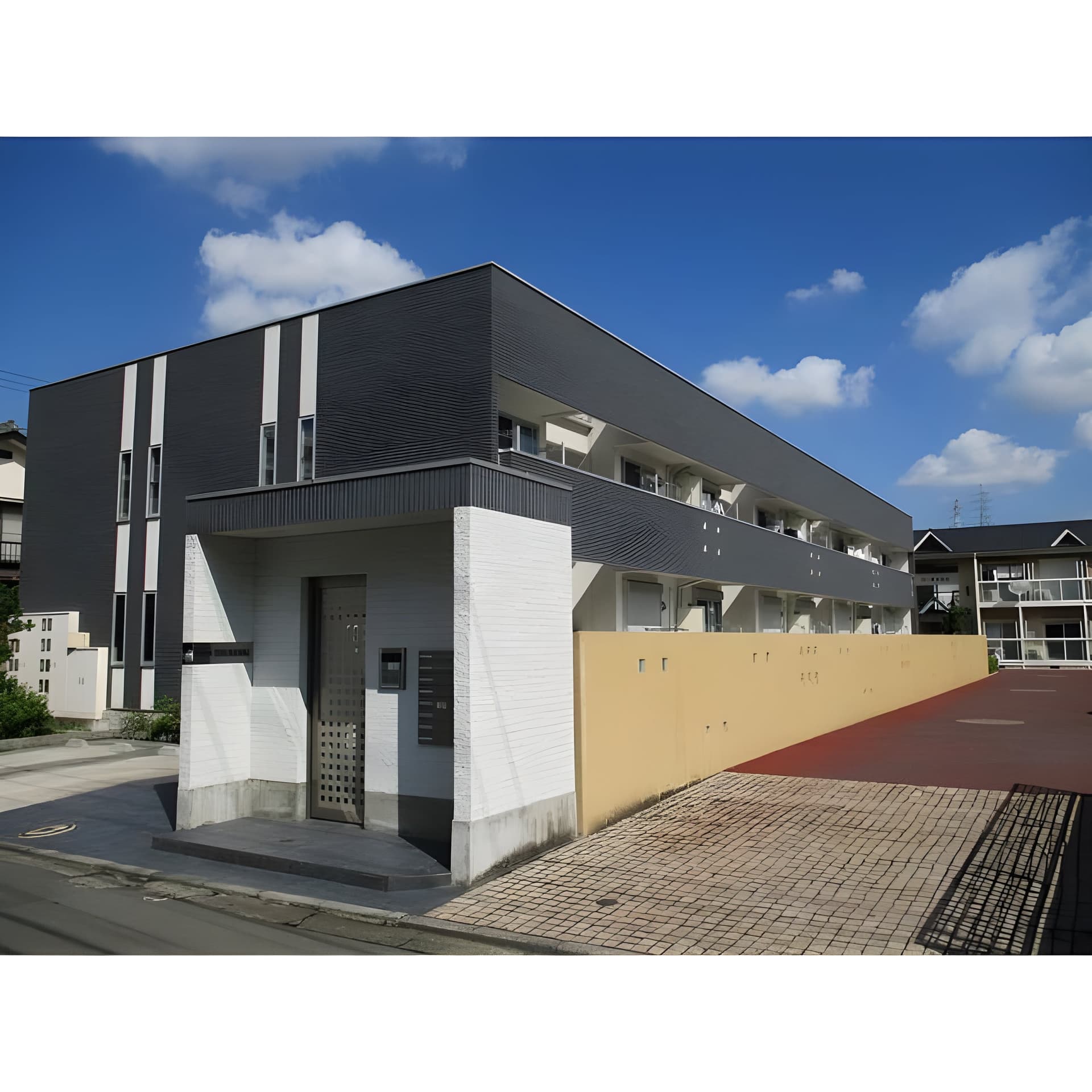シャトルOOKURAYAMA 107