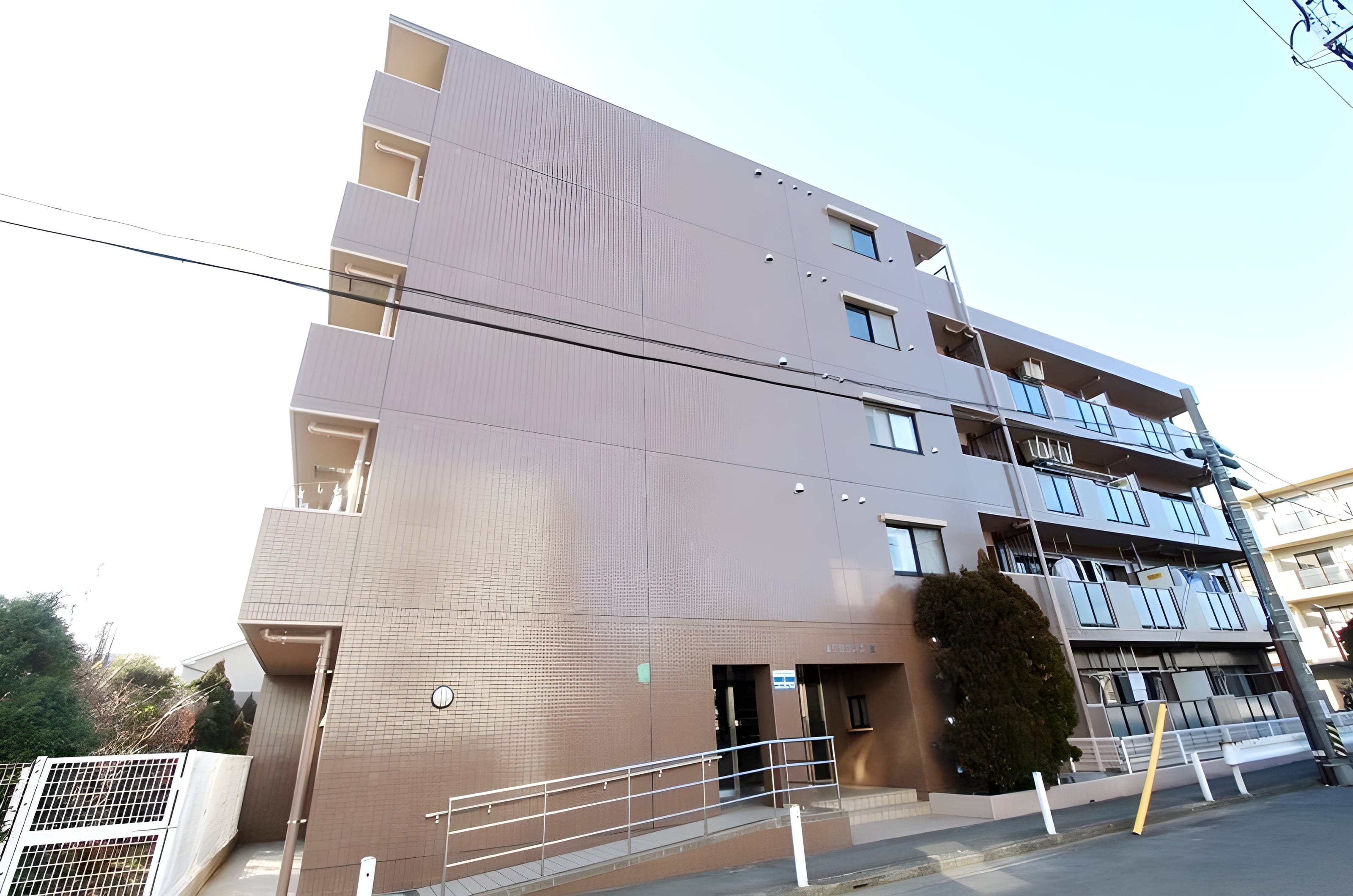 エクセラン新城 504