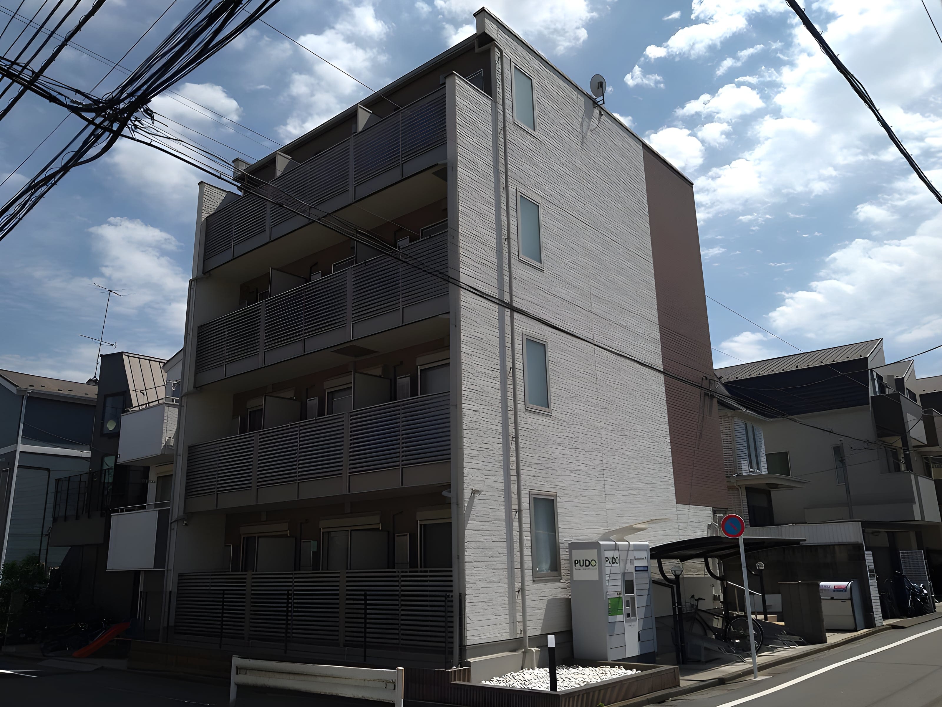 クレイノメゾン ド ピエラ 103