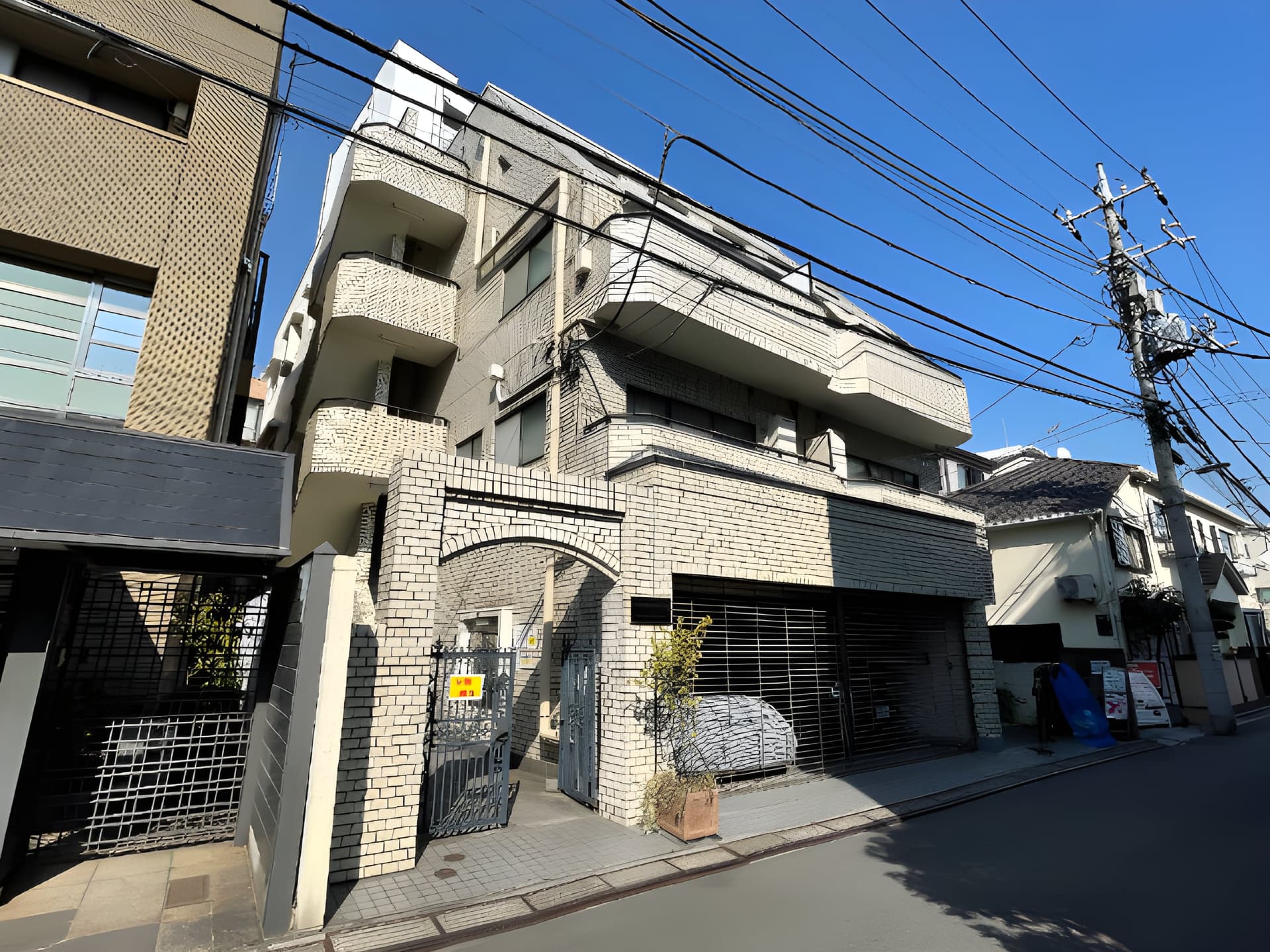 エクシード根岸アメニティーレジデンス 402