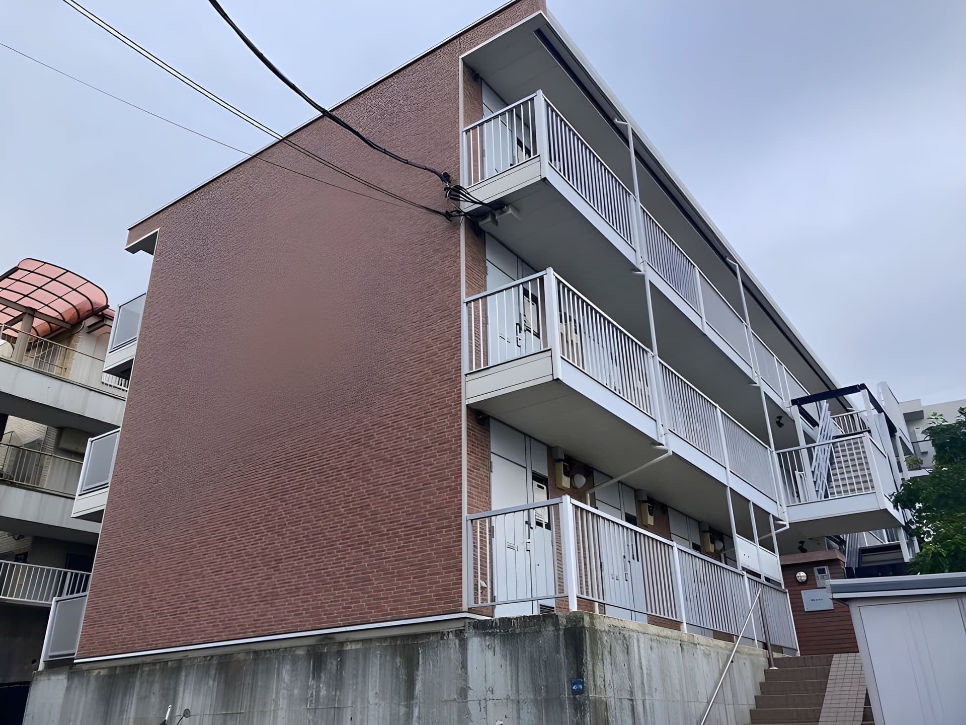 レオパレス徳丸ヒルズ 106