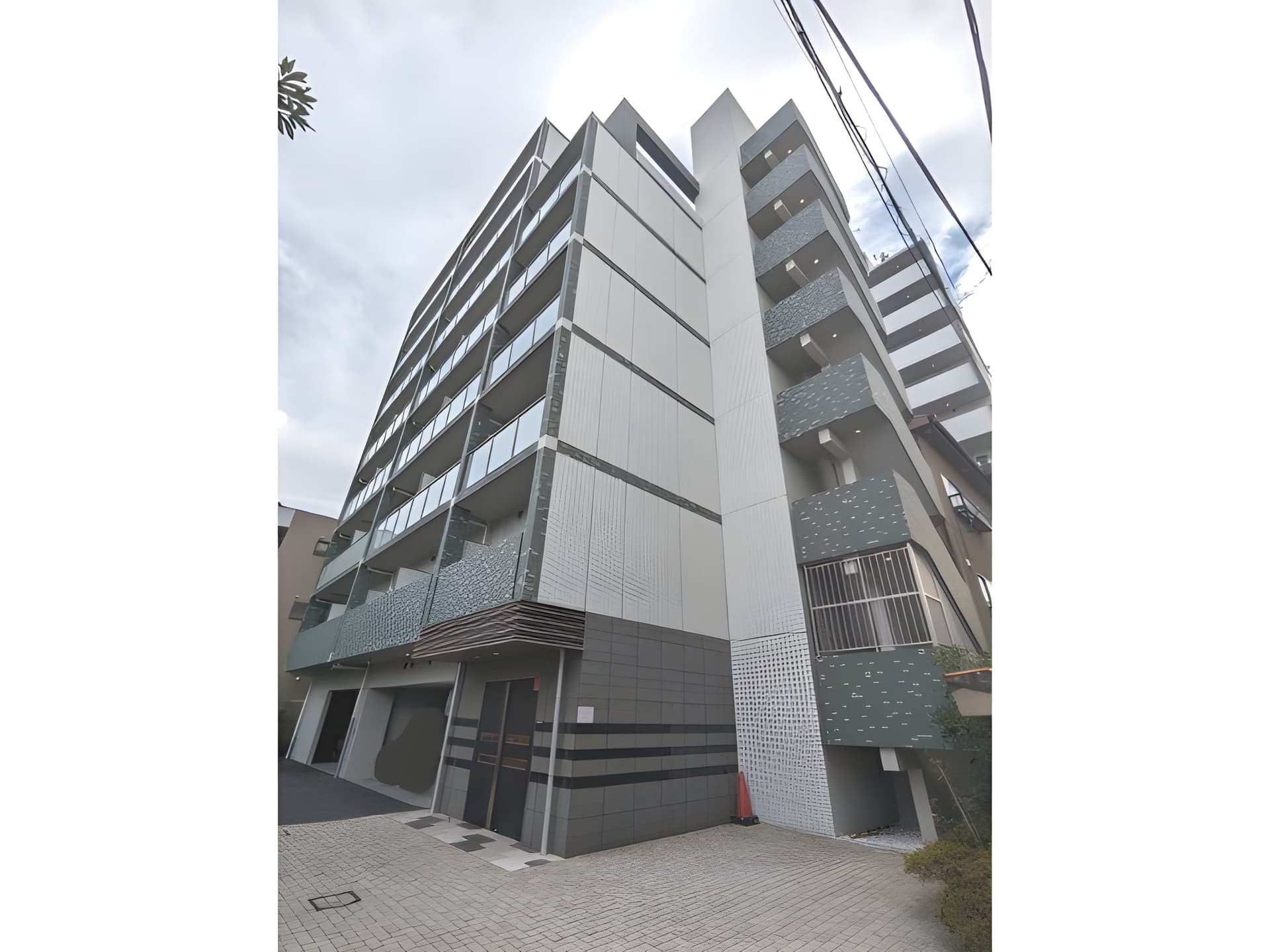 グランパーク町屋 702