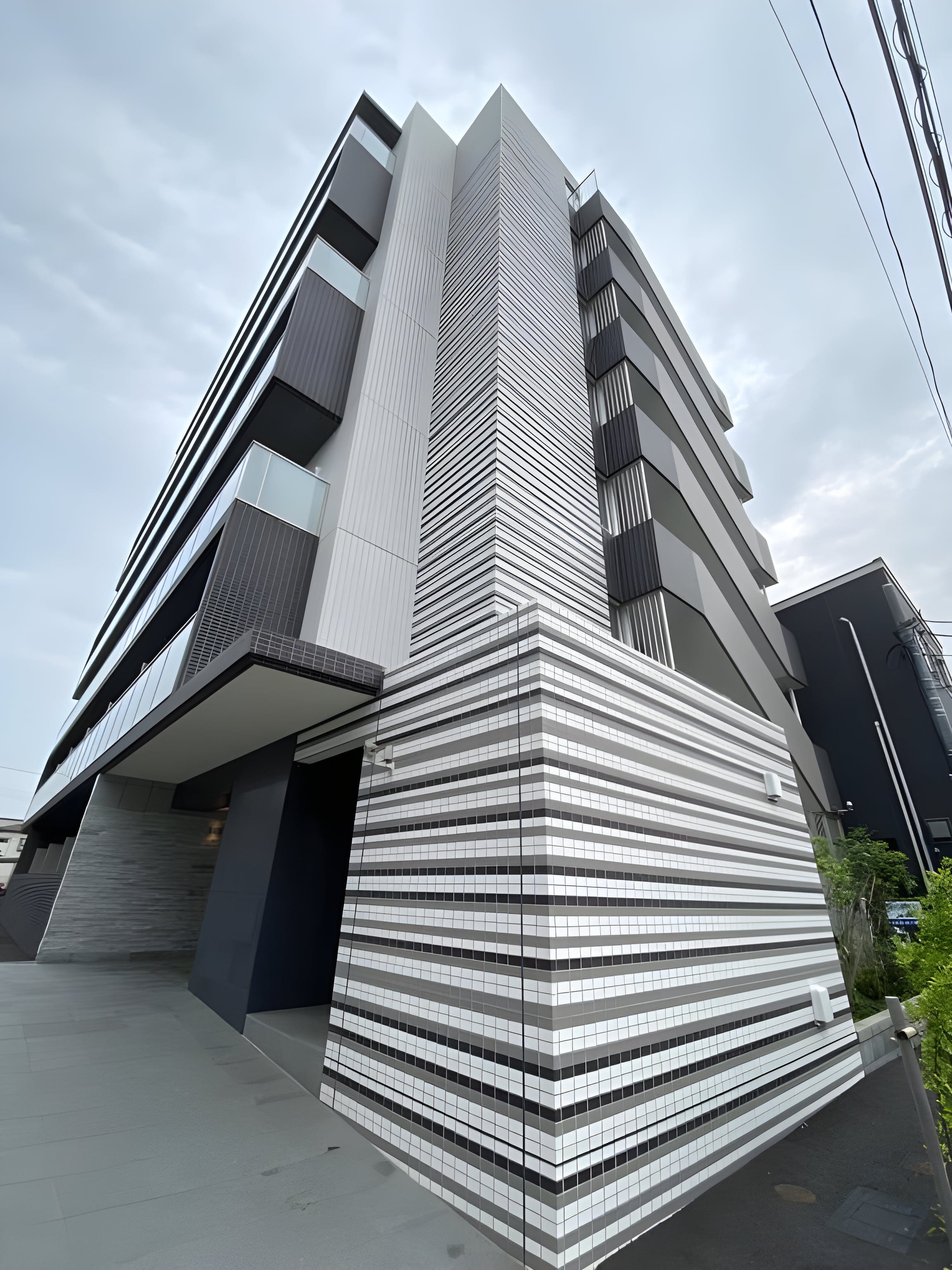 RIVER STONE 203