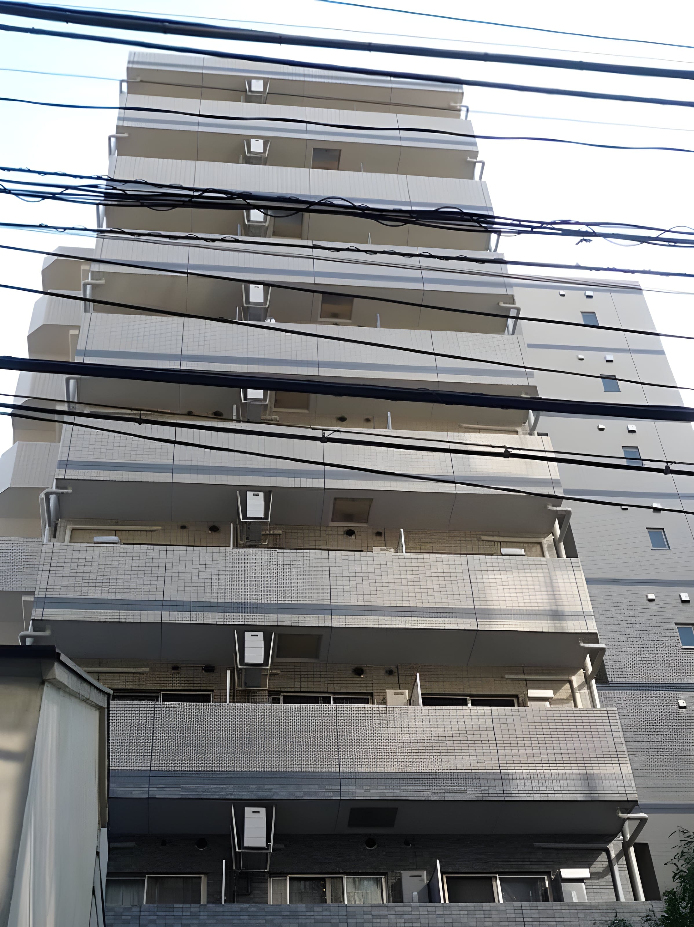 ヴェルト湯島 402