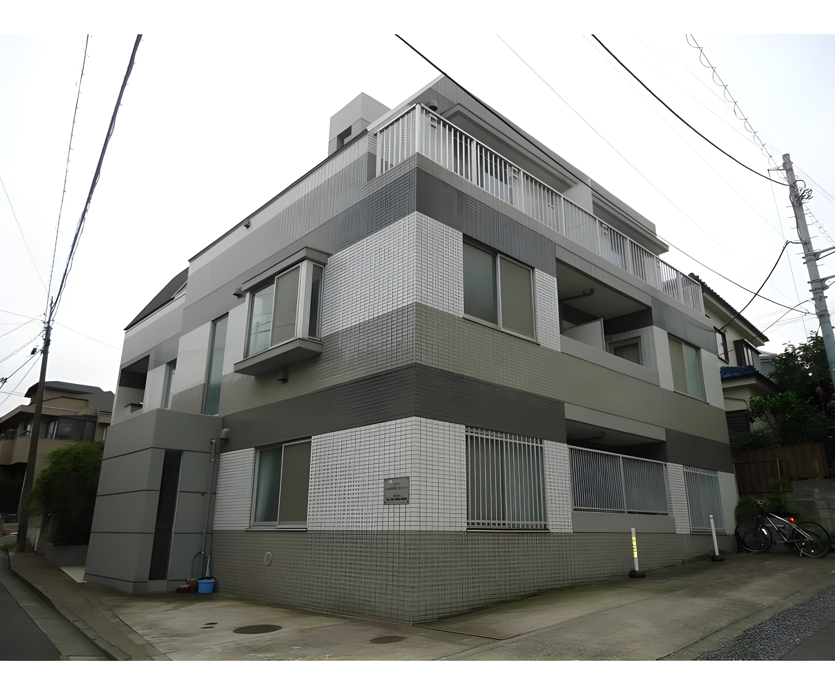 DUOMO山王 302