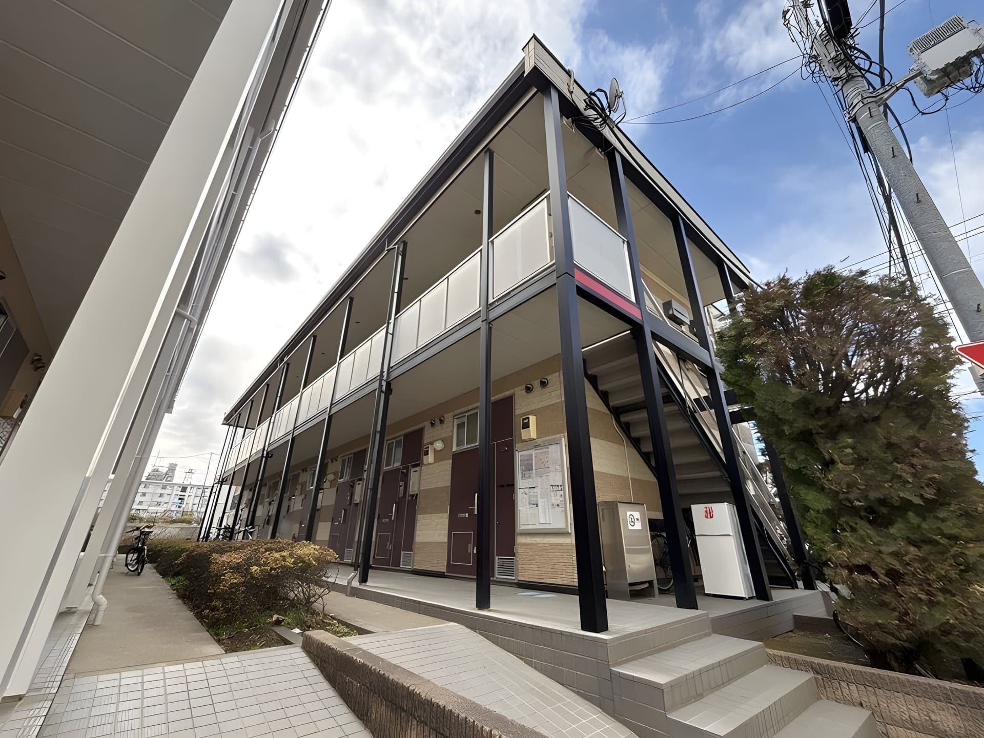 レオパレスルミエール 107