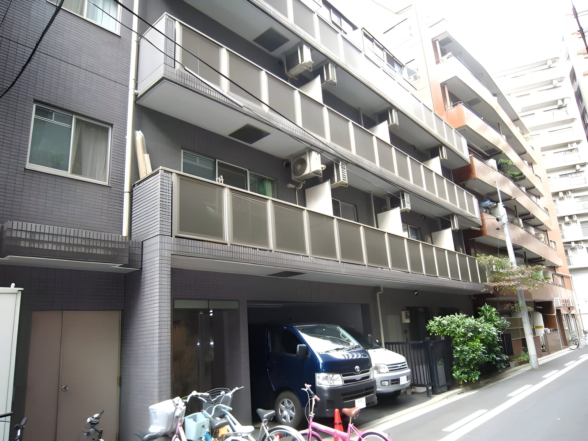 フェイス北上野 301