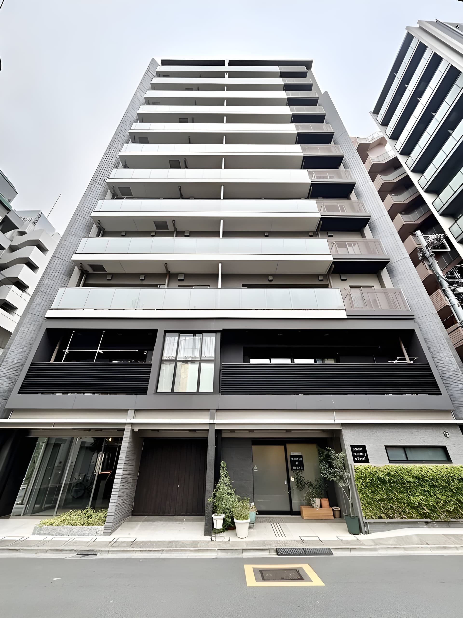 グレーシア千代田秋葉原 35万円/入力なし/入力なし