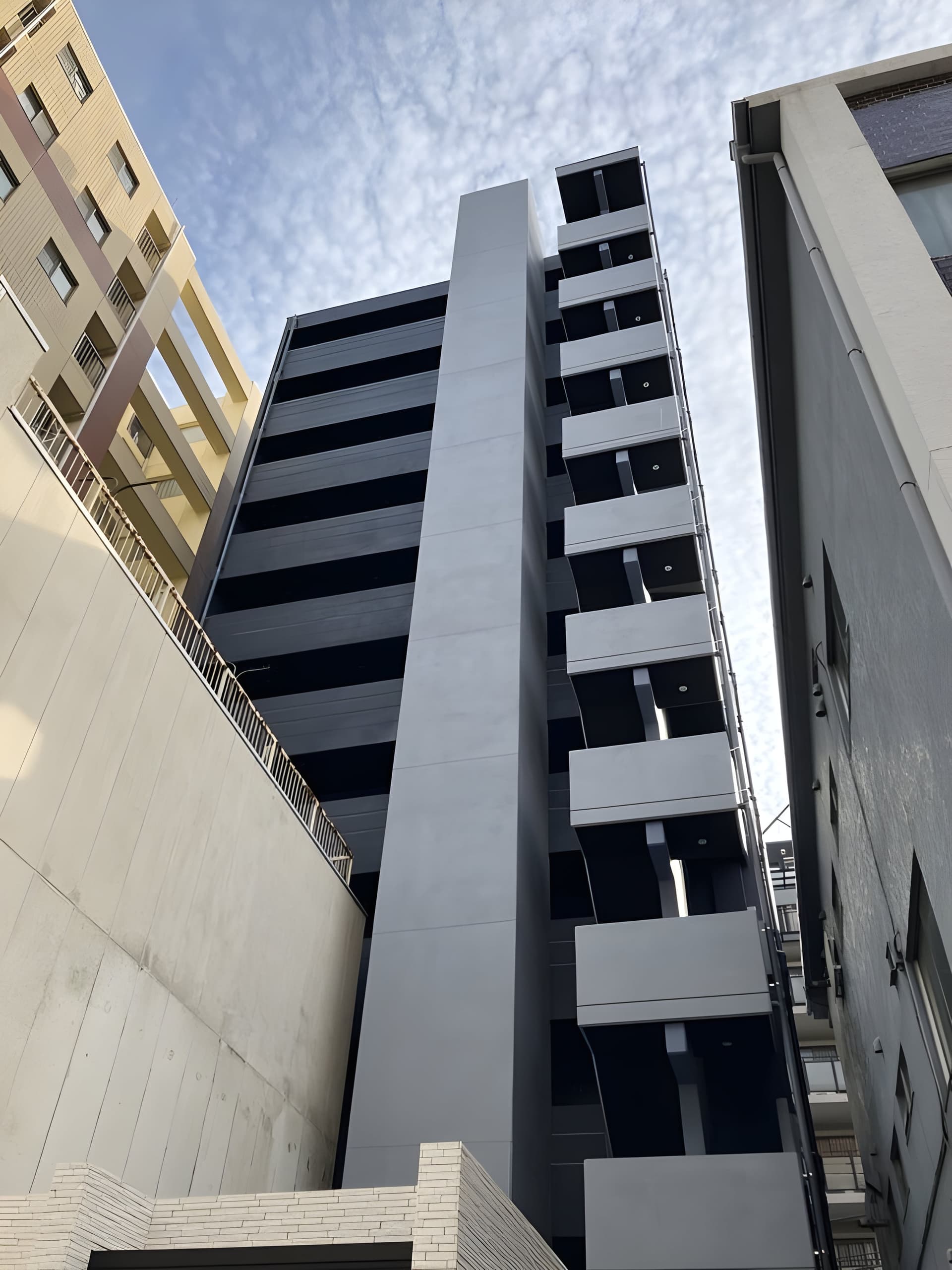 S-RESIDENCE横濱吉野町 1004