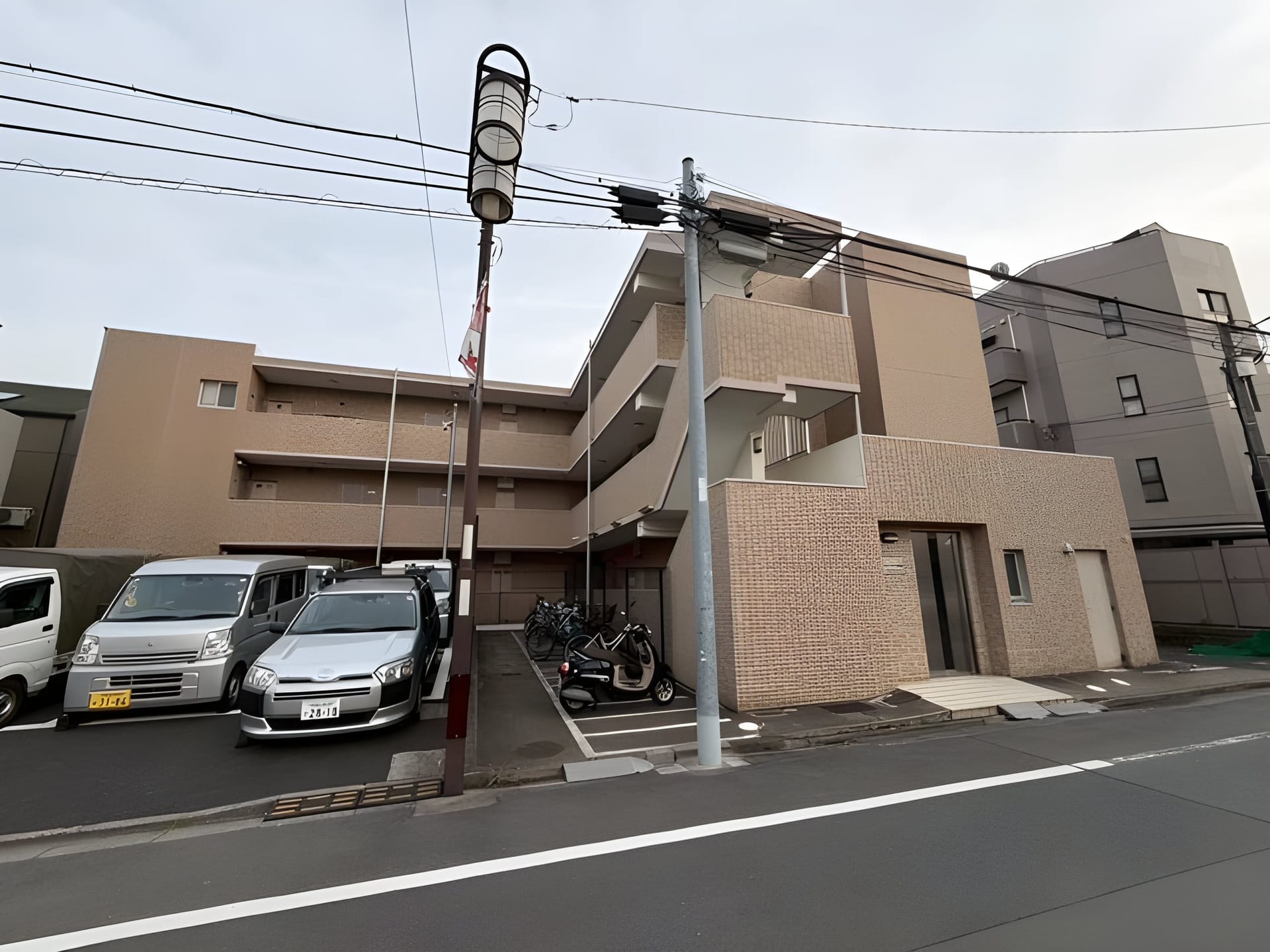スリーアップ桜新町 203
