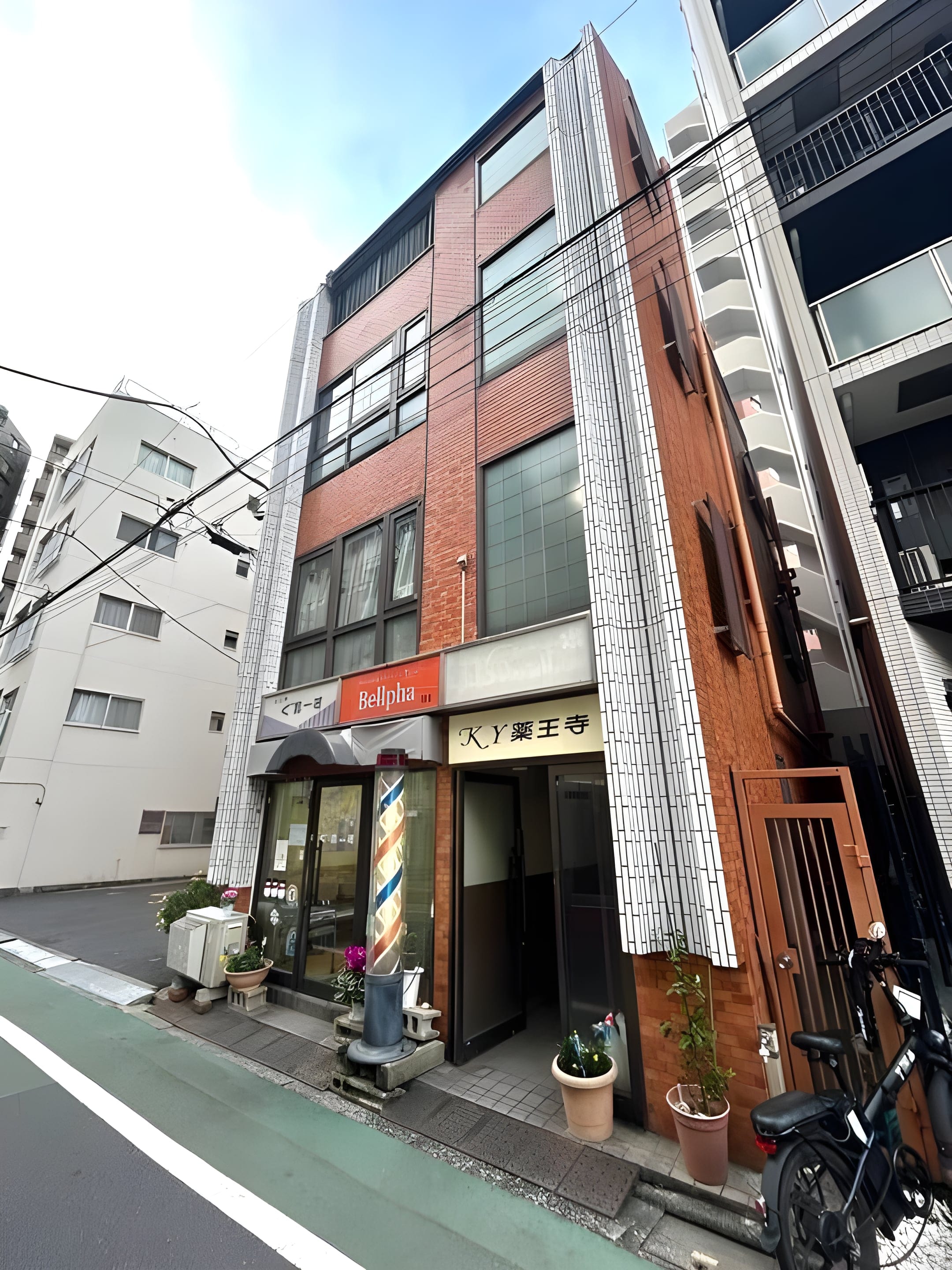 KY薬王寺 301