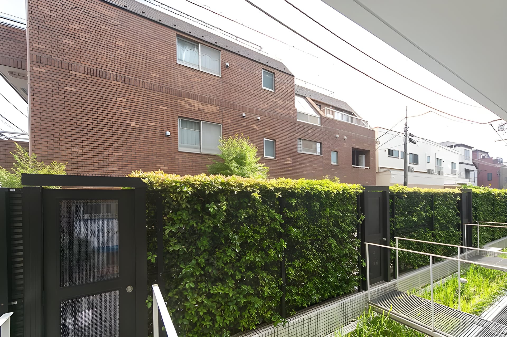 J.リヴェール学芸大学 105