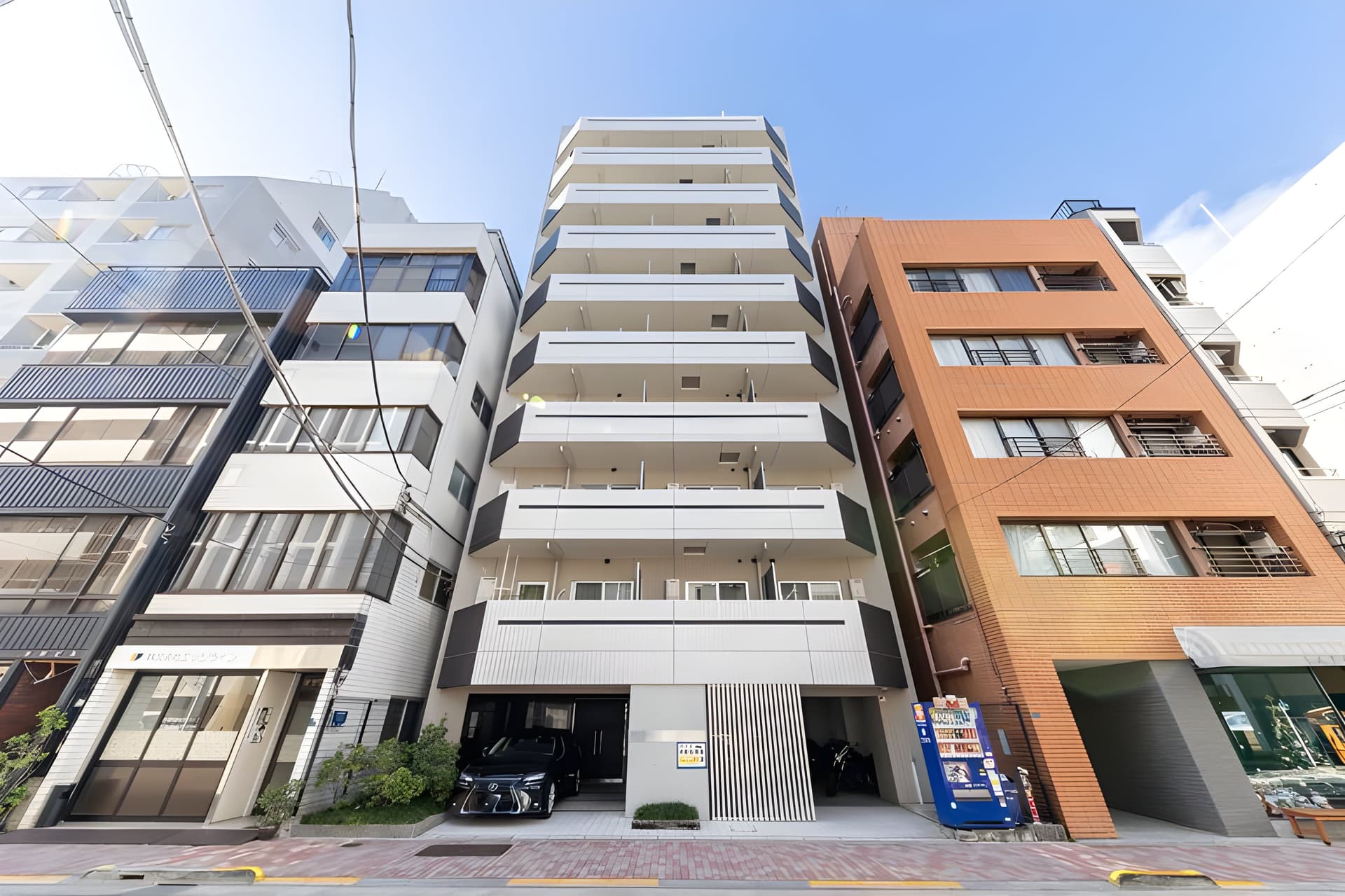 REALIZE新御徒町 203