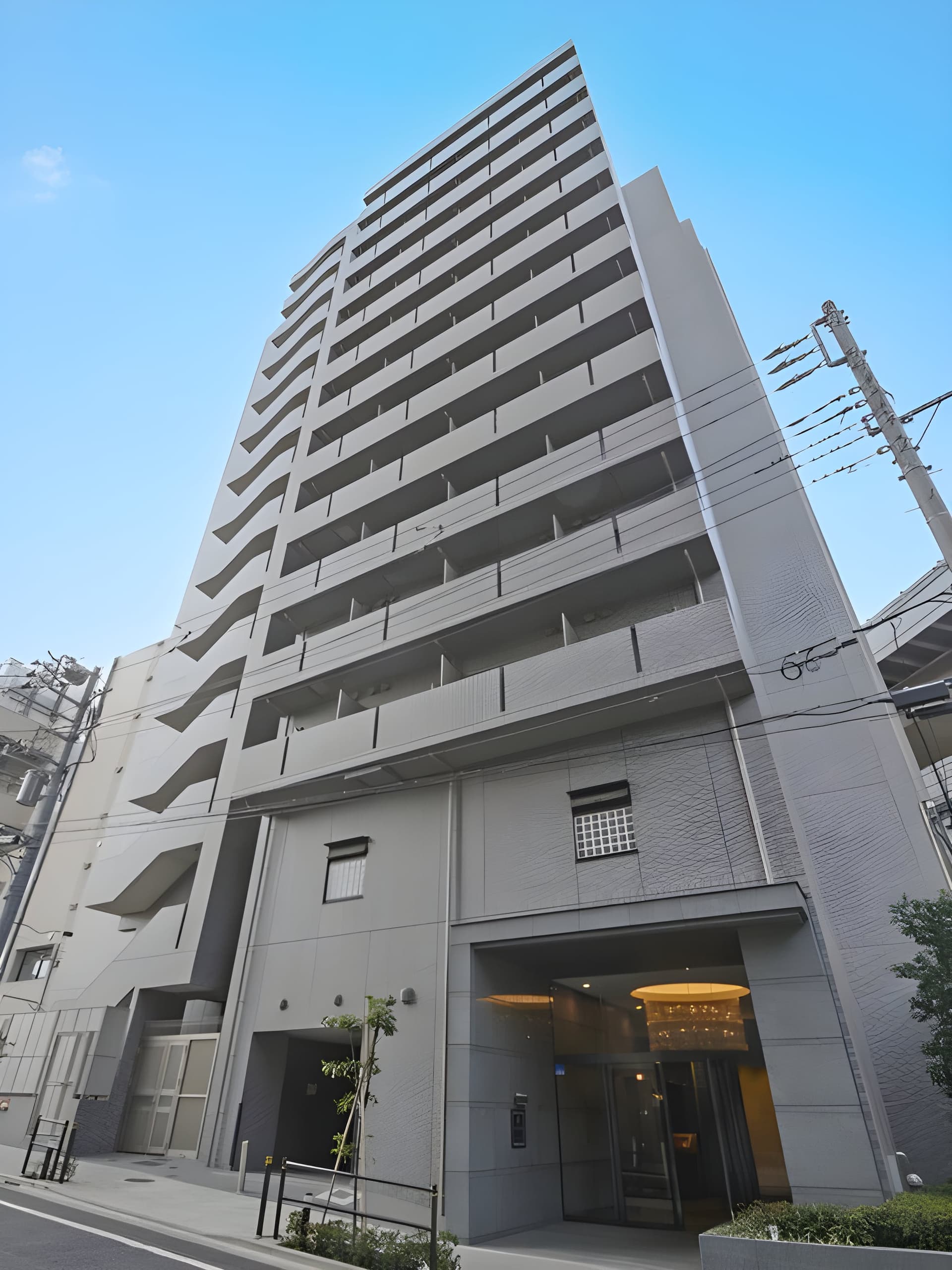 ルーブル板橋区役所前 805